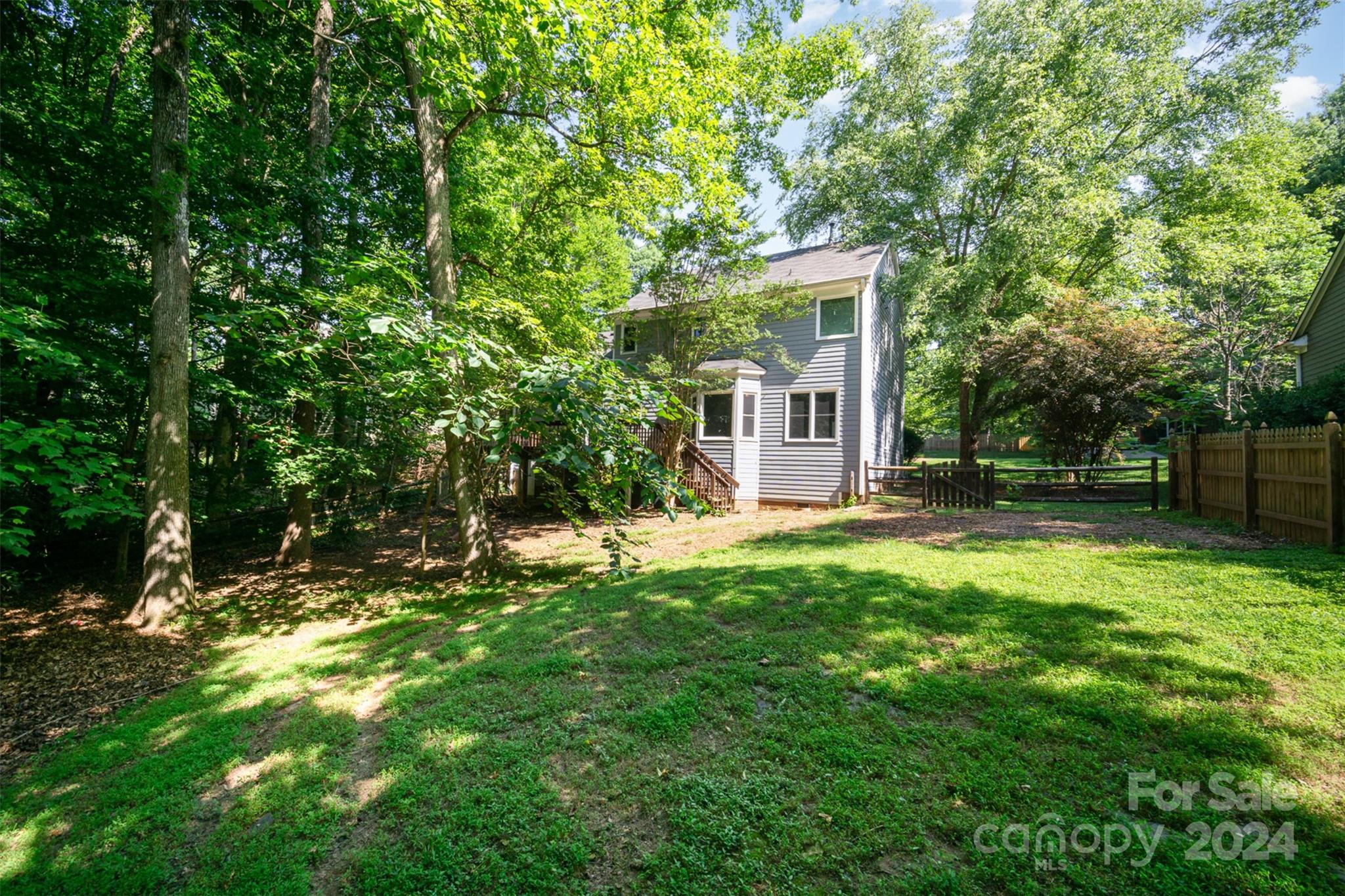 4137 Silvermere Way