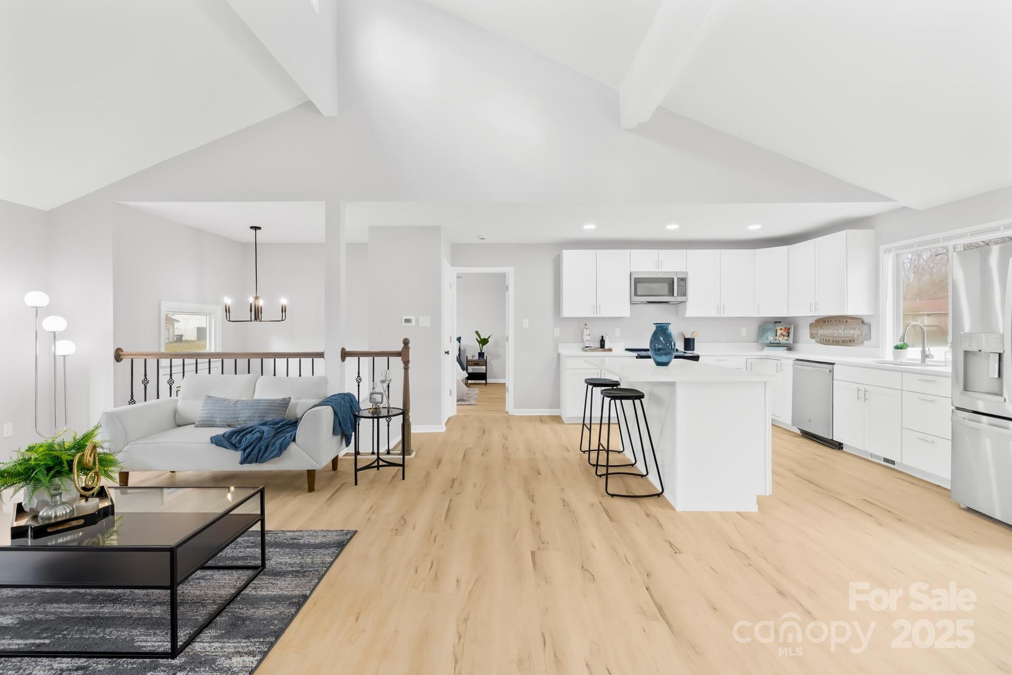 220 King George Lane