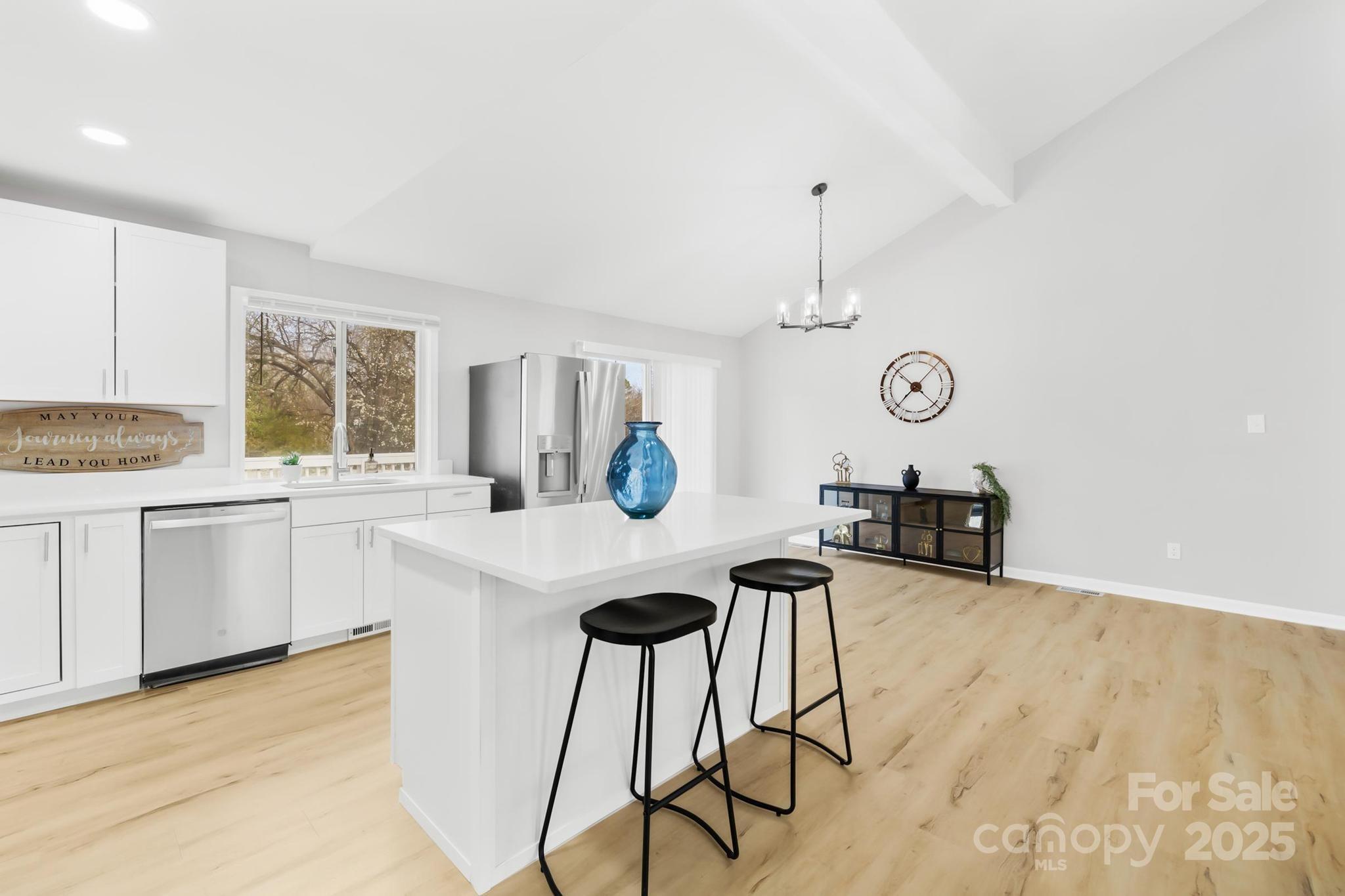 220 King George Lane