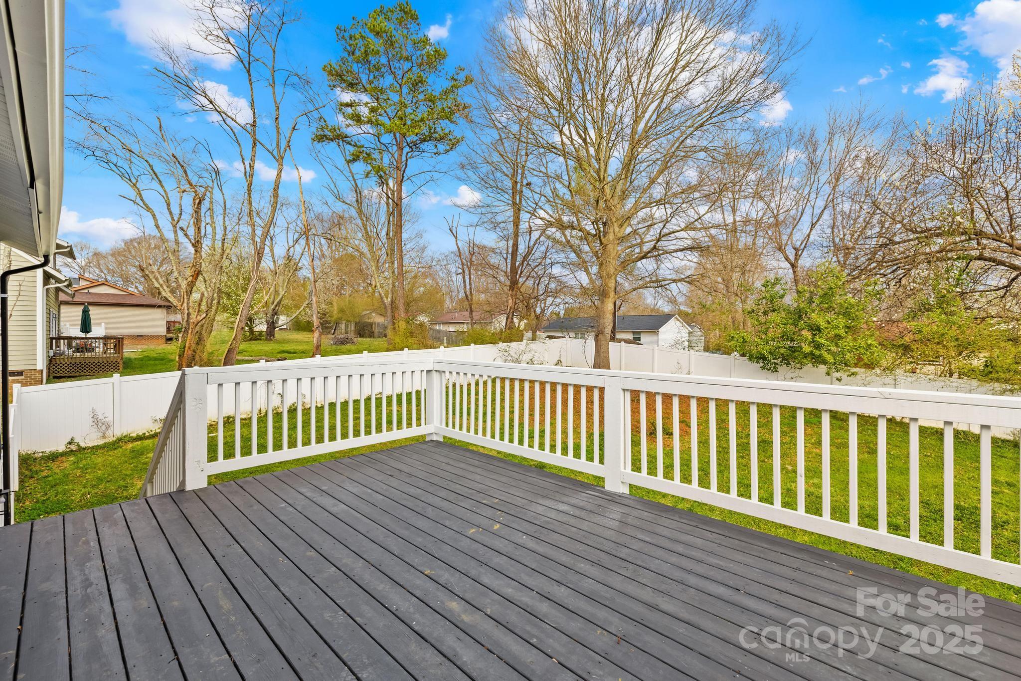 220 King George Lane