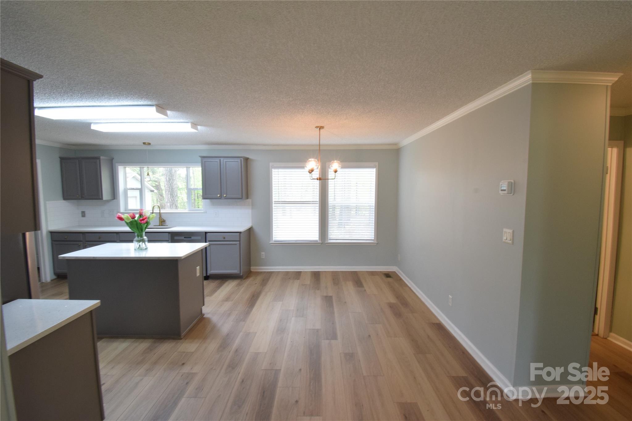 121 Silver Fox Court