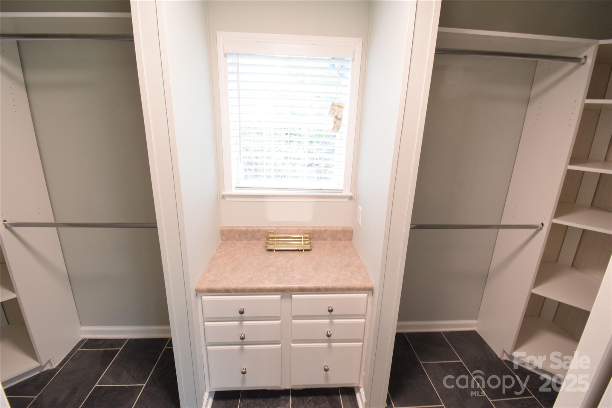 121 Silver Fox Court