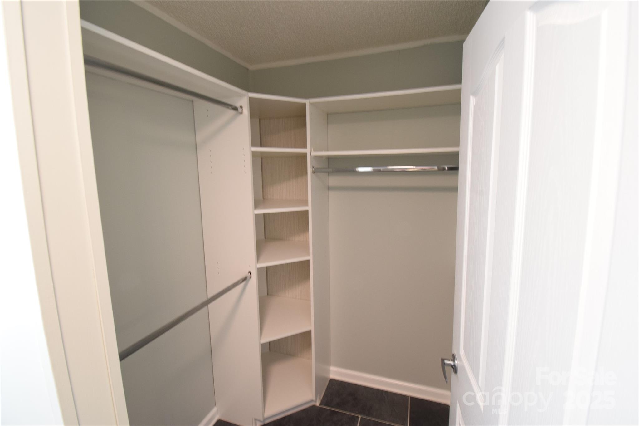 121 Silver Fox Court