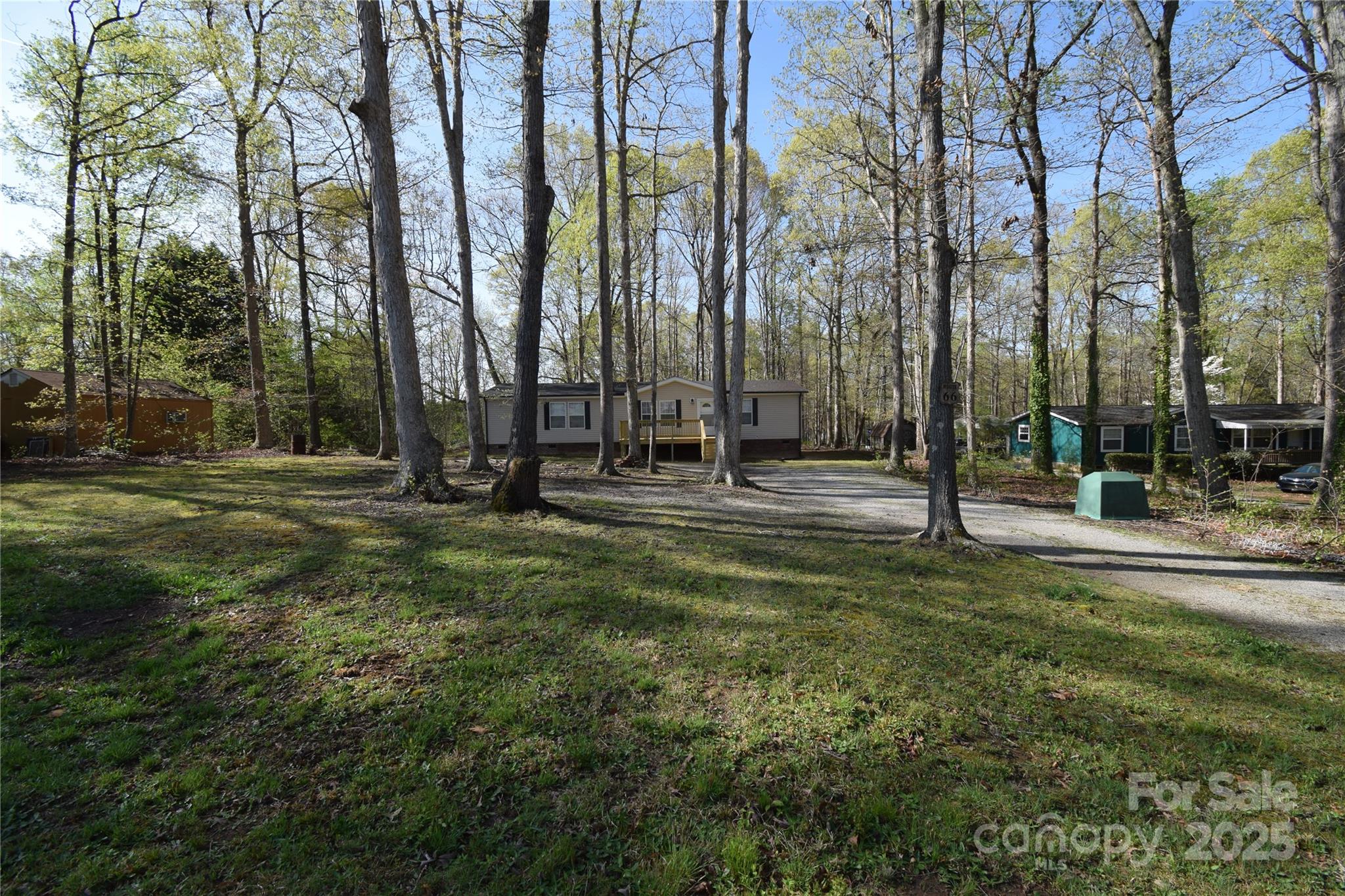 121 Silver Fox Court