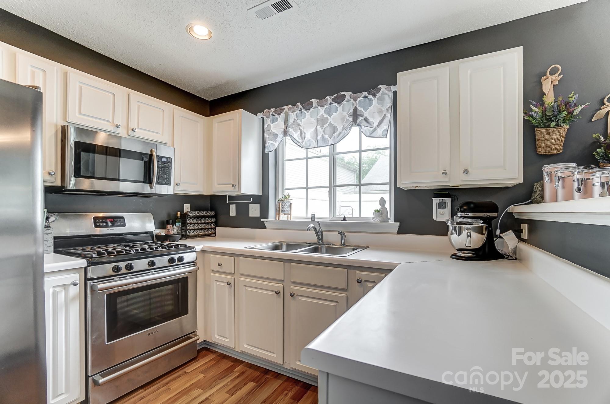 9052 Meadowmont View Drive