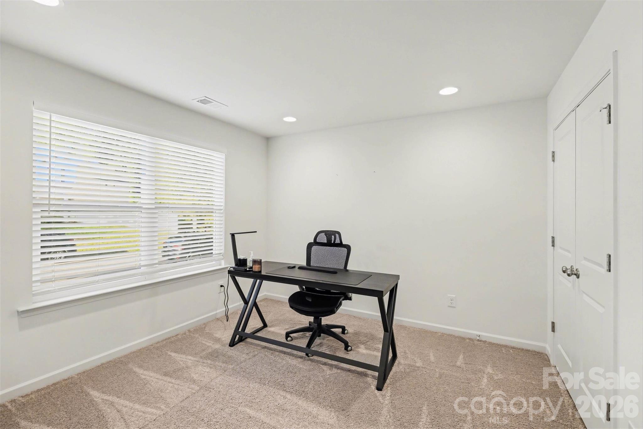 2046 Mcdonald Drive