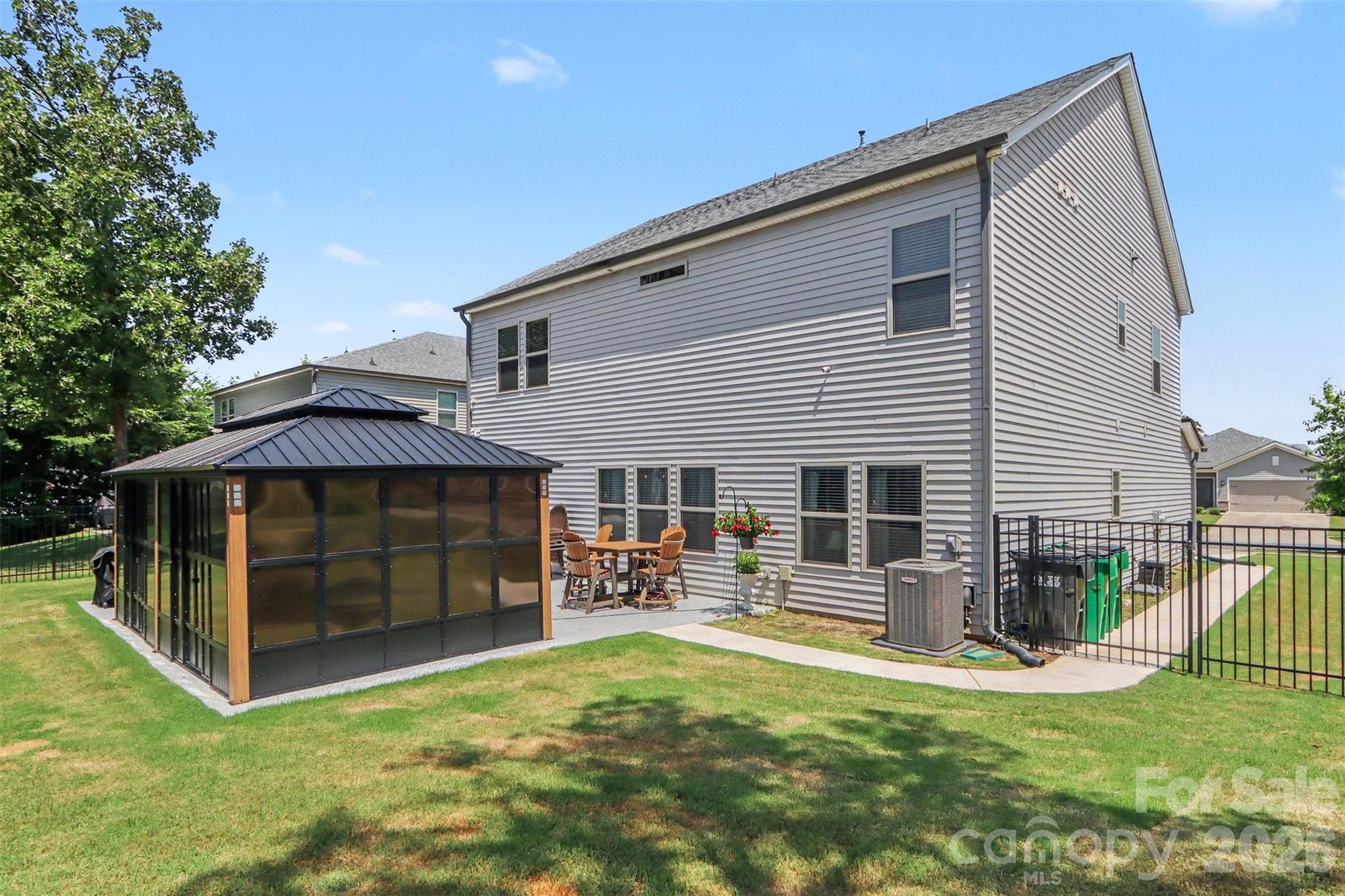 11140 Comiskey Lane