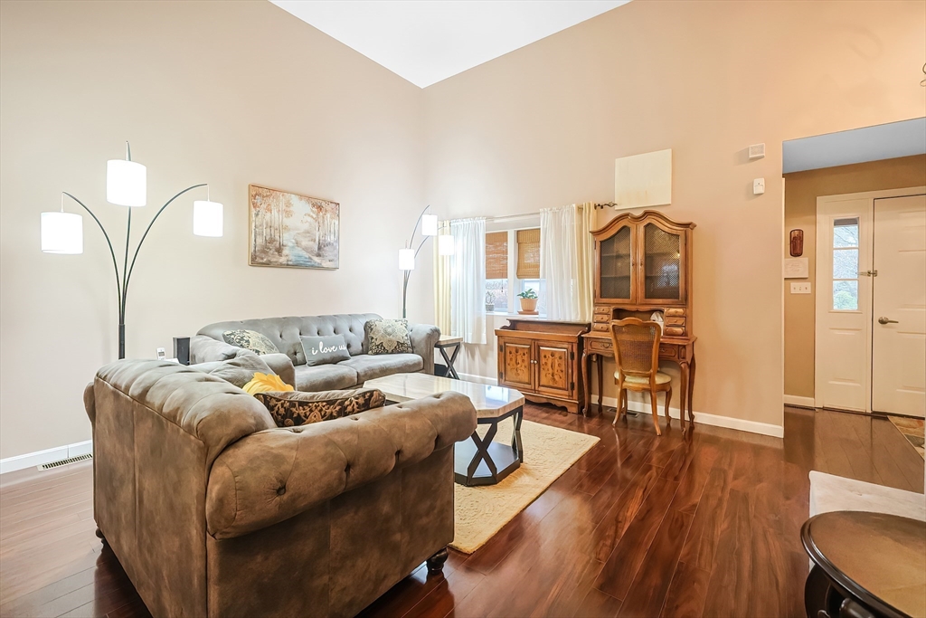 22 Highfield Rd Unit B