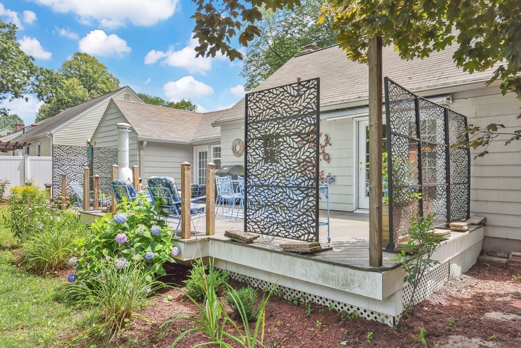 94 Fenimore Blvd