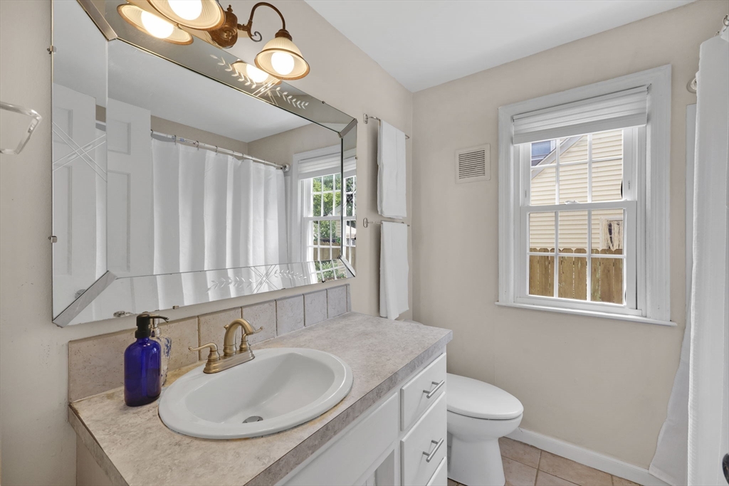 94 Fenimore Blvd