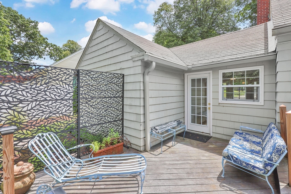 94 Fenimore Blvd