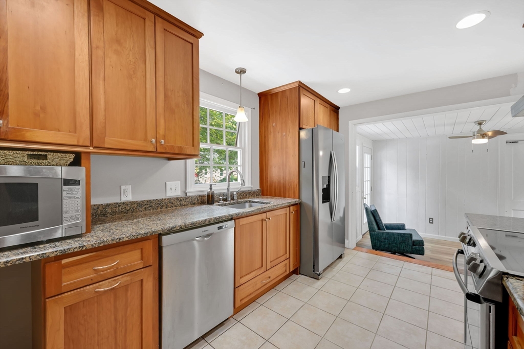 94 Fenimore Blvd