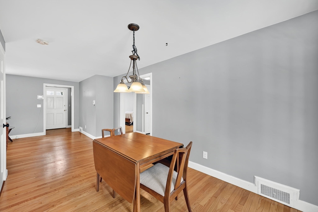 94 Fenimore Blvd