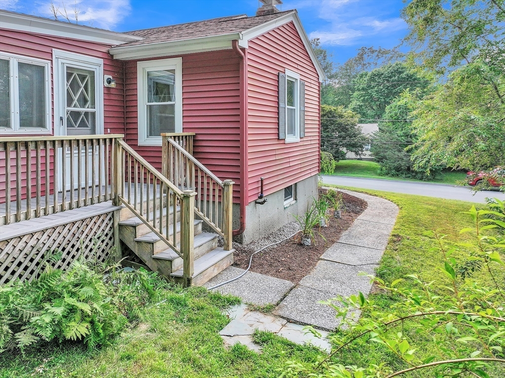 105 Wyoming Dr