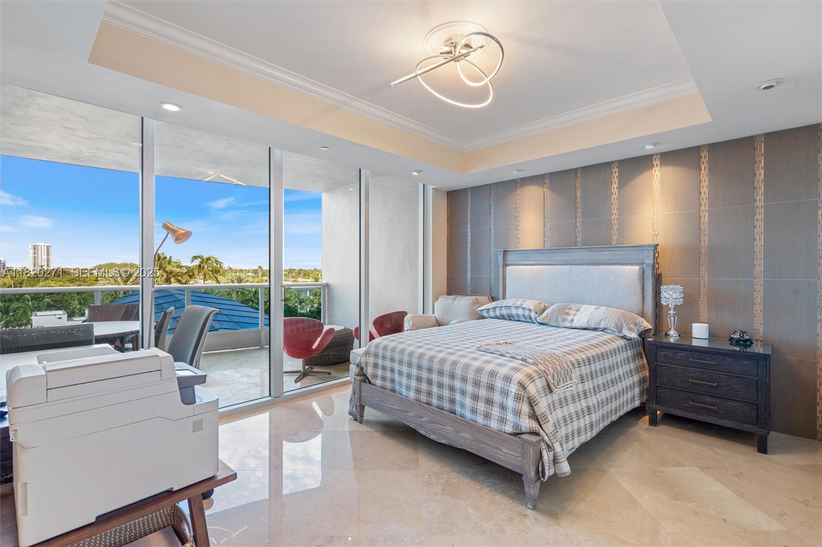 1600 S Ocean Boulevard 402, Lauderdale-By-The-Sea Unit: 402