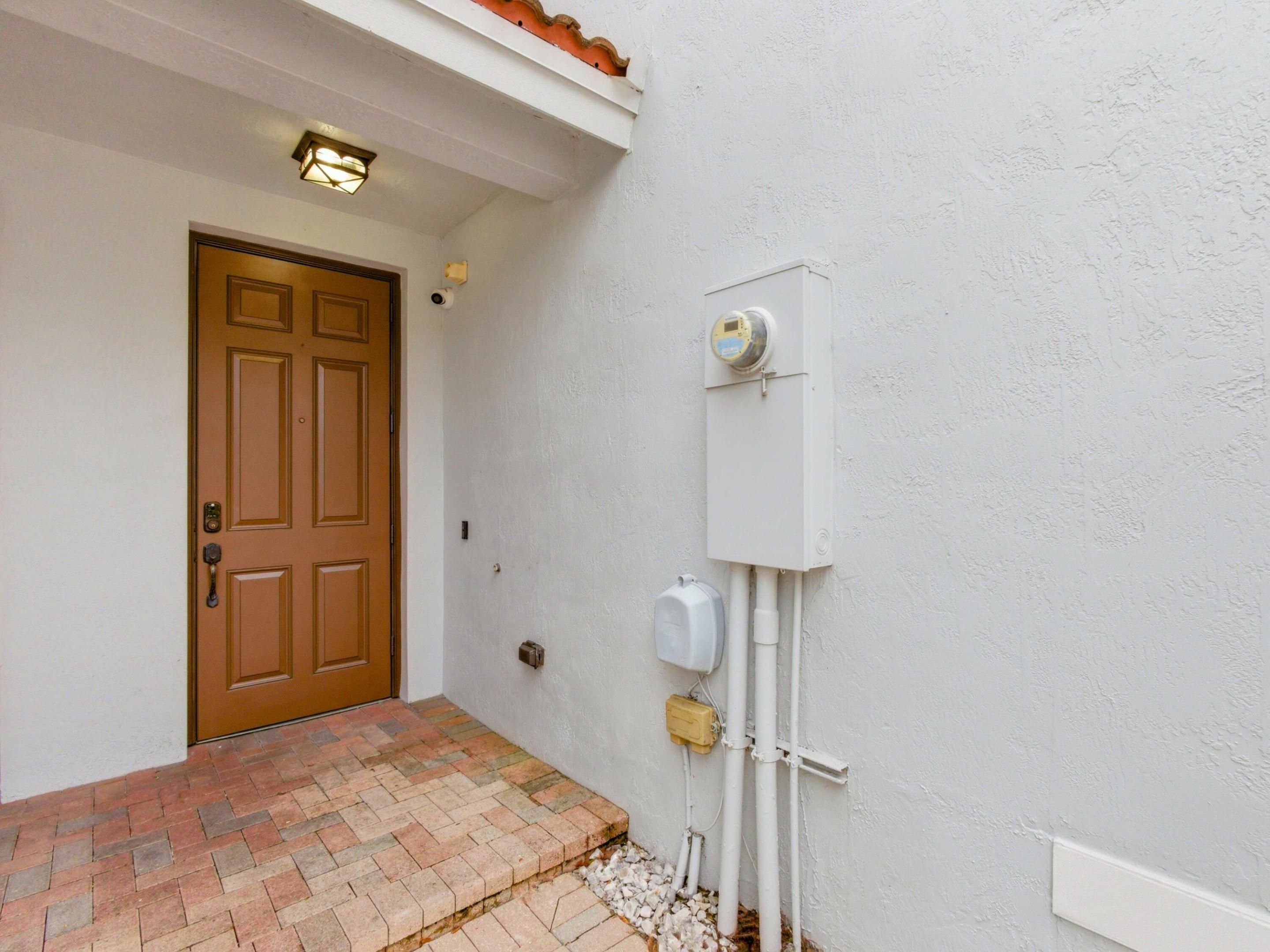 8772 Cypress Walk Court
