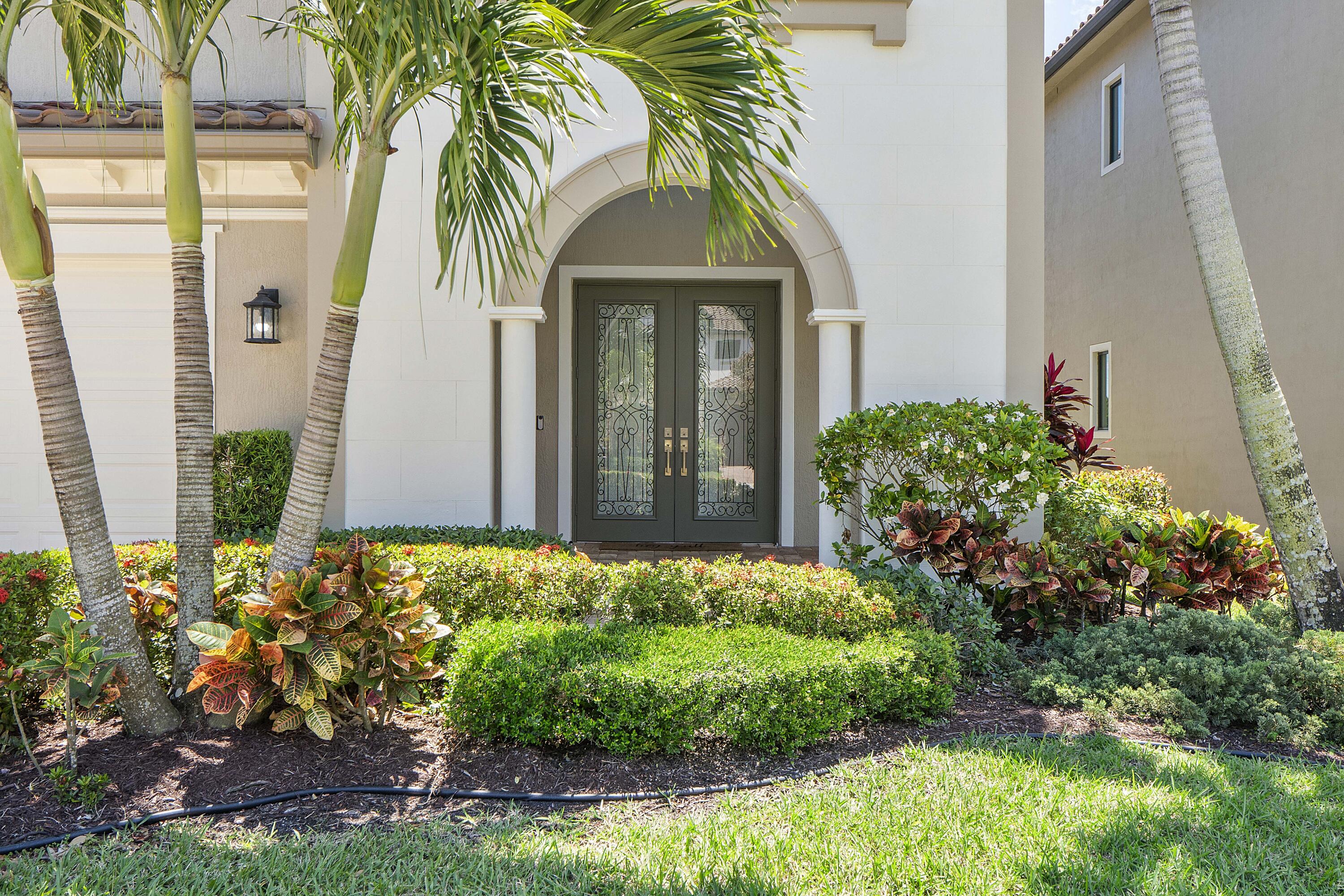 8723 Grand Prix Lane