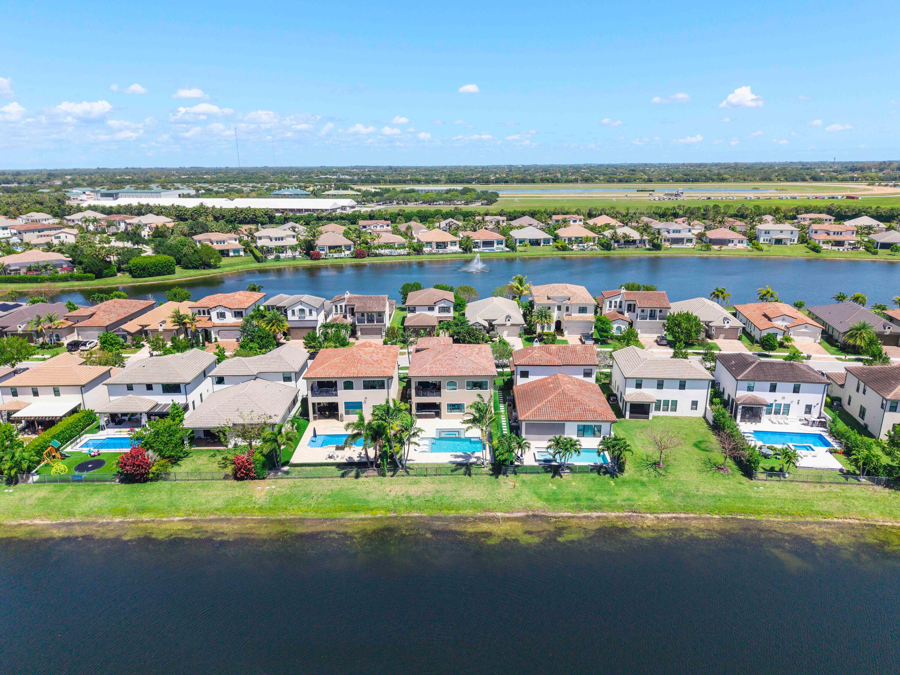 8723 Grand Prix Lane