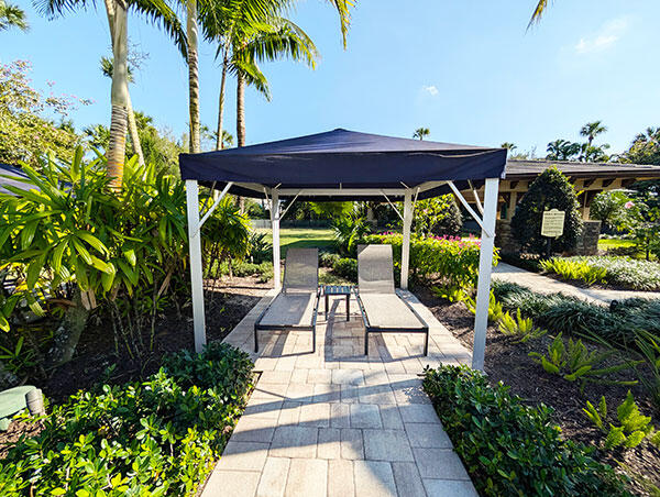 8723 Grand Prix Lane