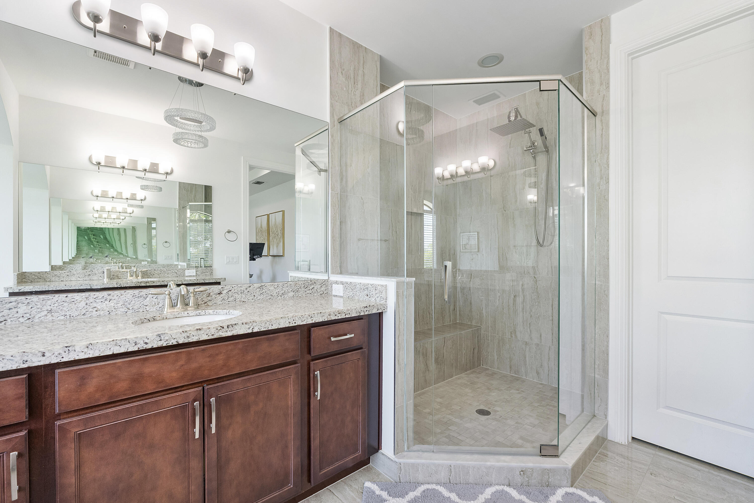 8723 Grand Prix Lane