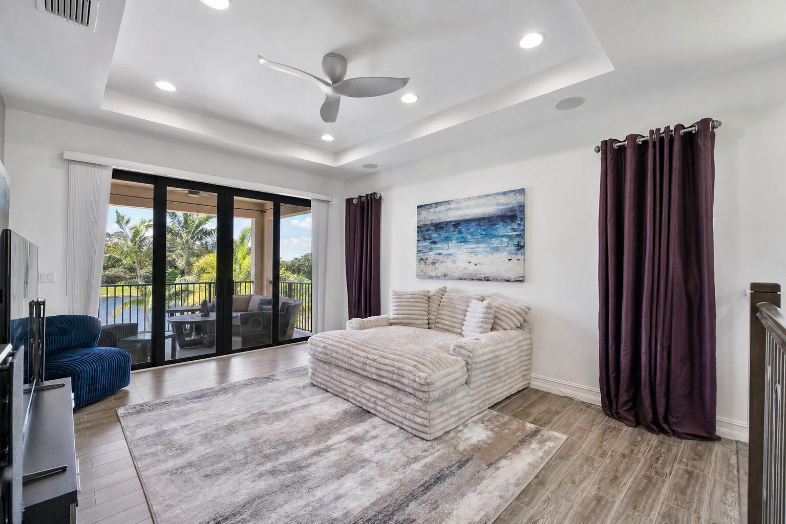 8723 Grand Prix Lane