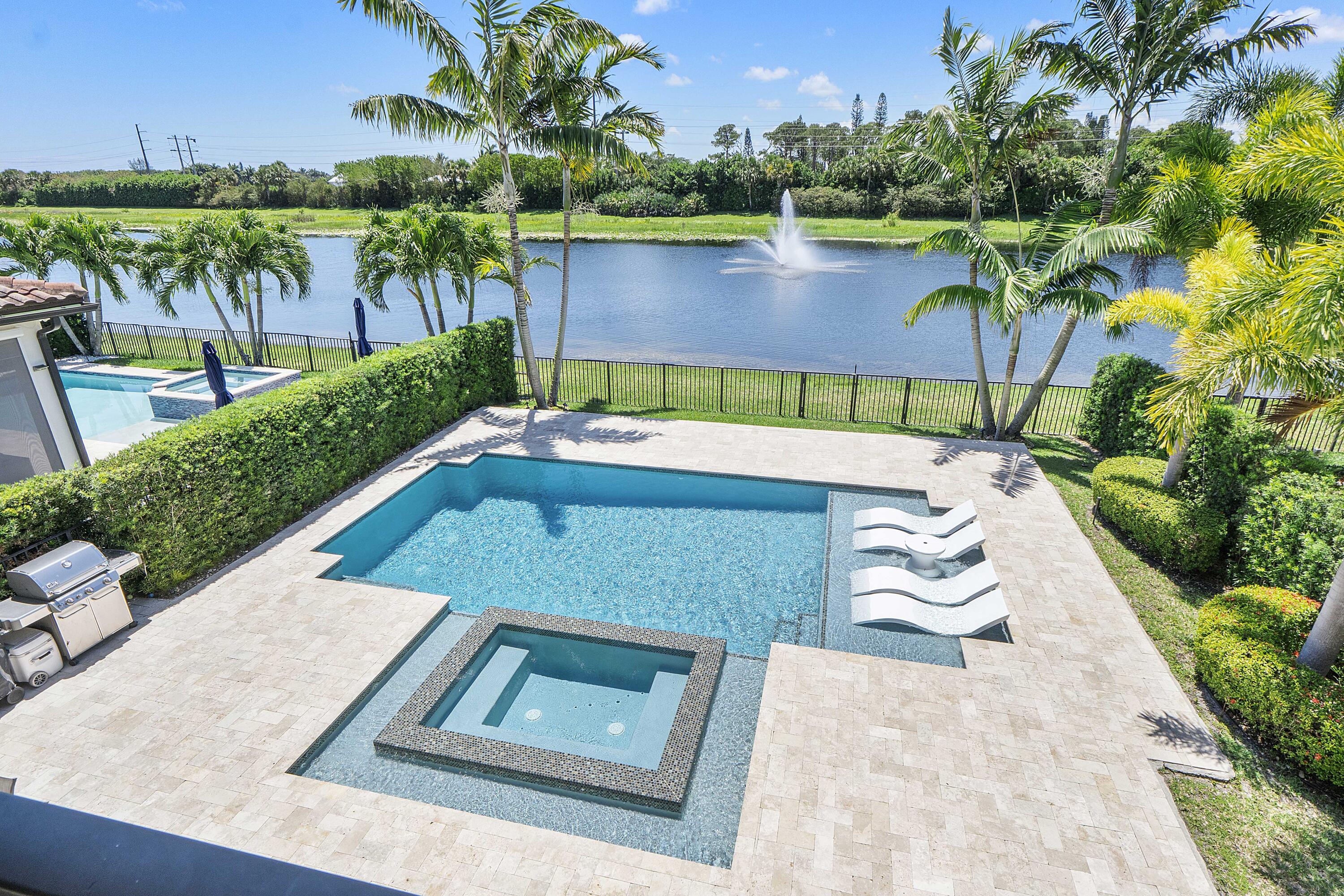 8723 Grand Prix Lane