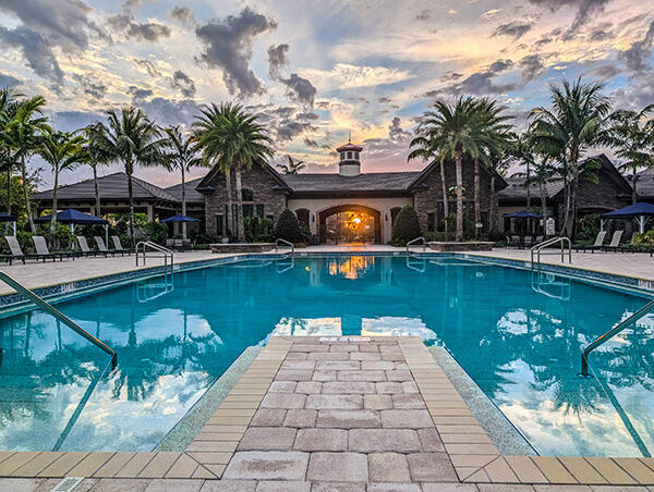 8723 Grand Prix Lane
