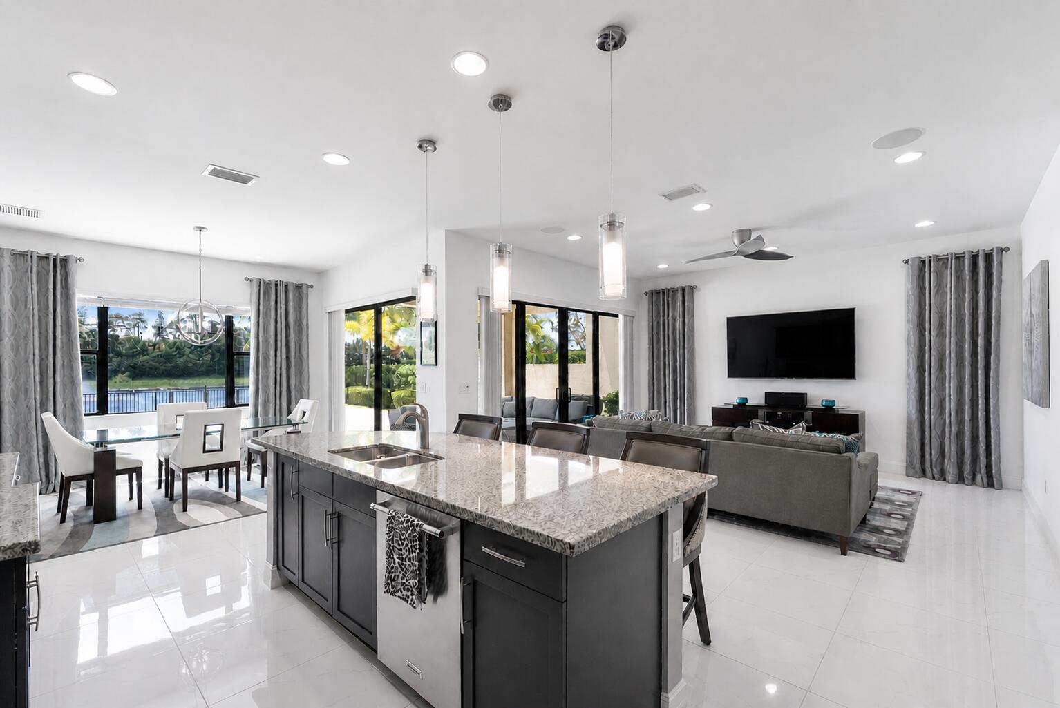 8723 Grand Prix Lane