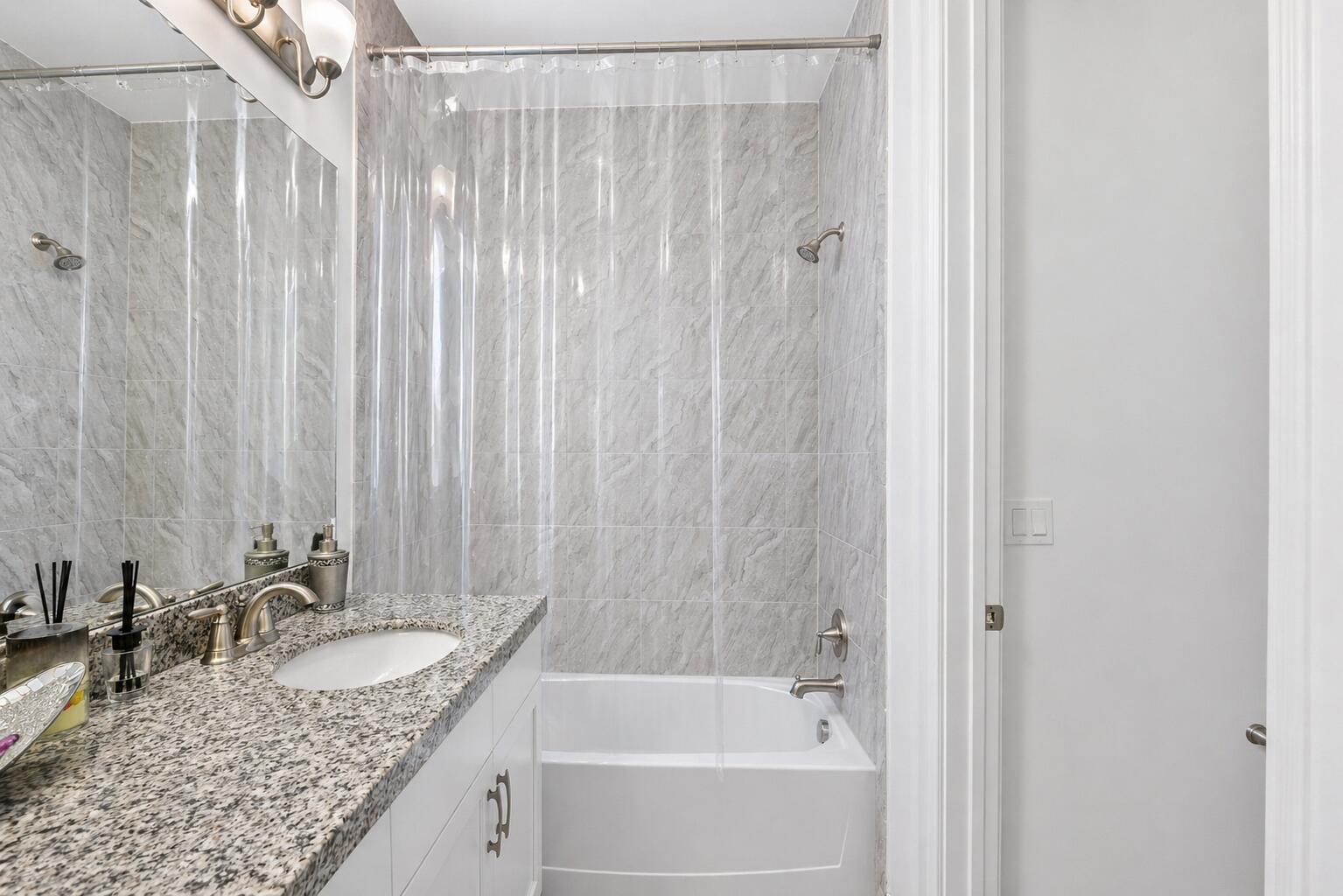 8723 Grand Prix Lane