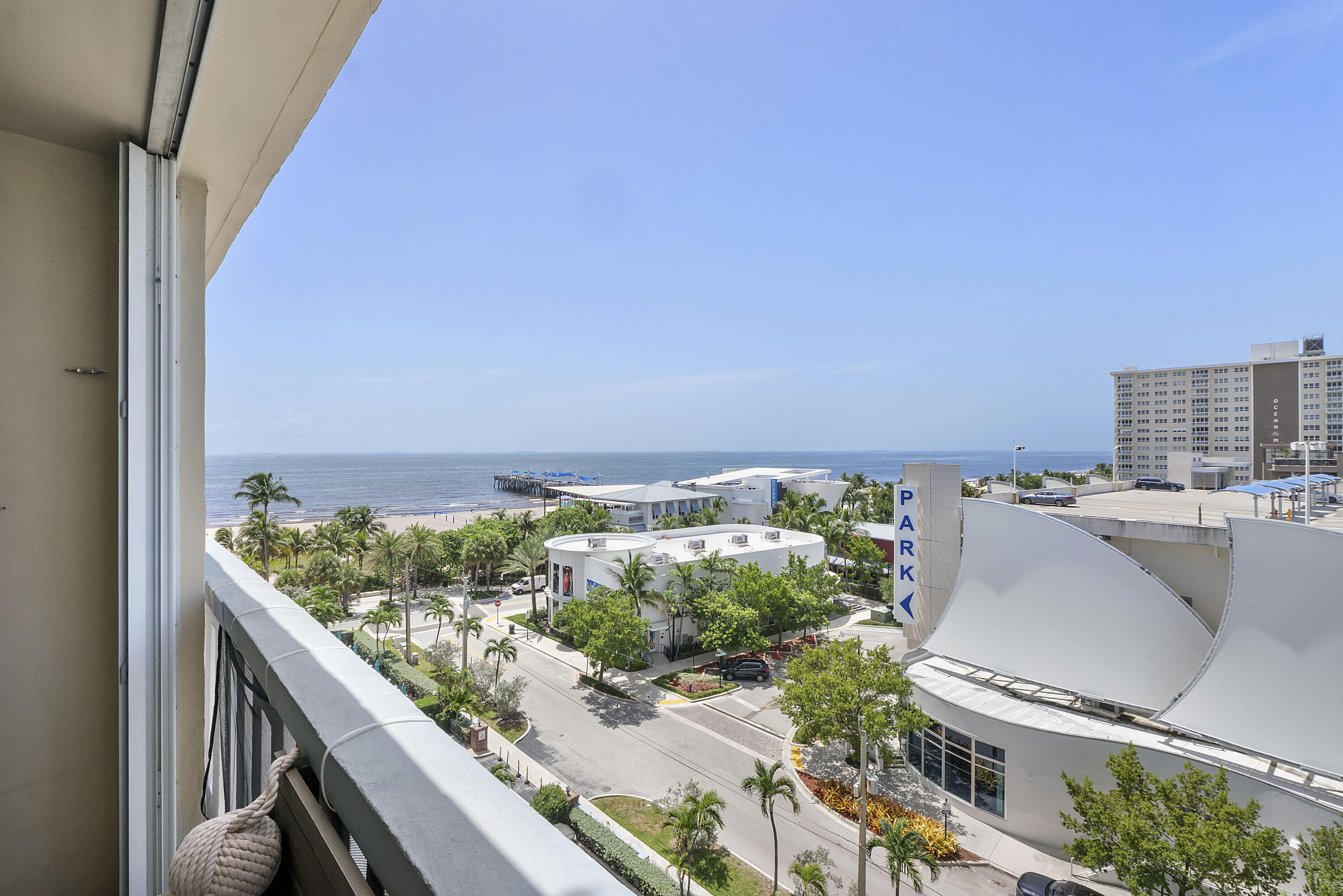 305 N POMPANO BEACH Boulevard Unit: 804
