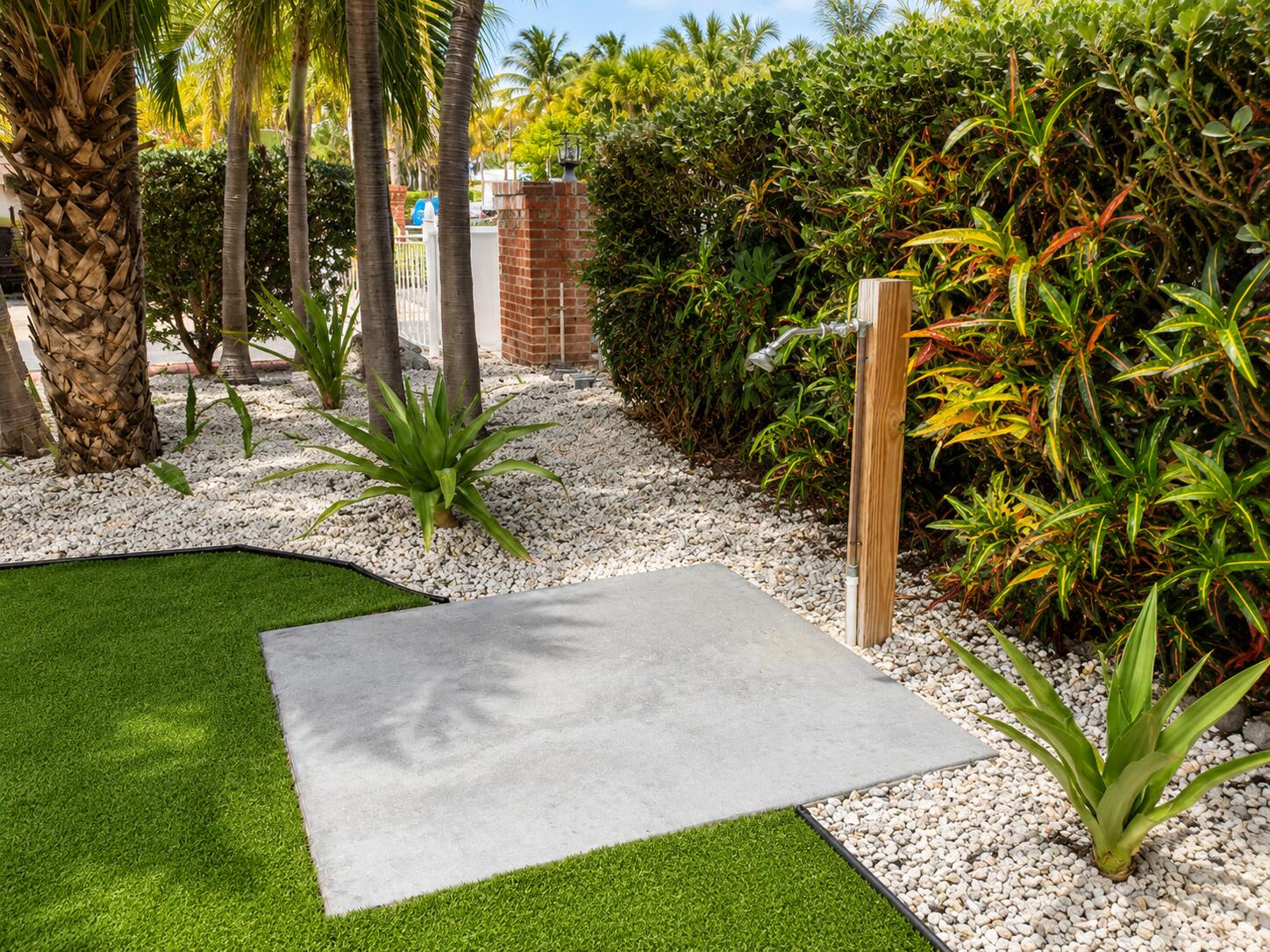 305 N POMPANO BEACH Boulevard Unit: 804