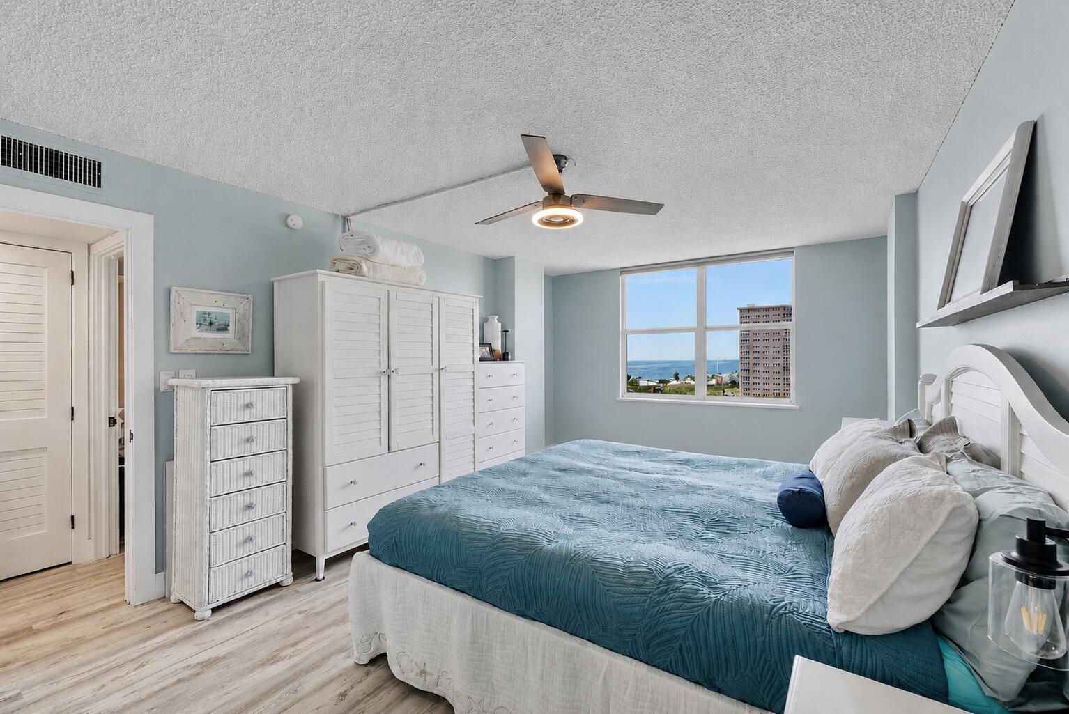 305 N POMPANO BEACH Boulevard Unit: 804
