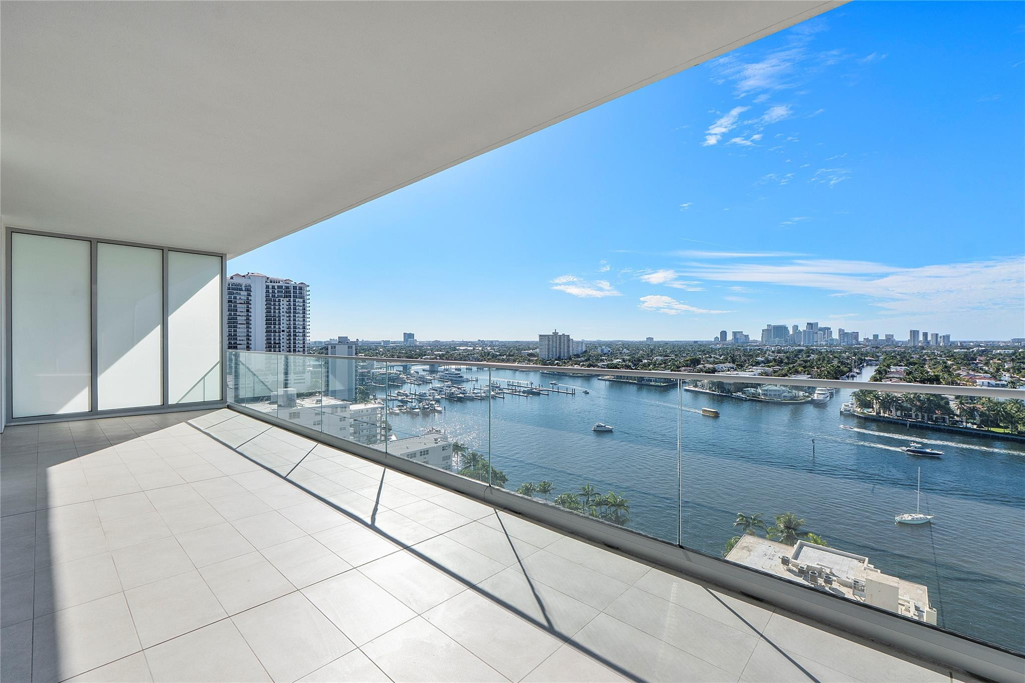 153 N Seabreeze Boulevard N 1803