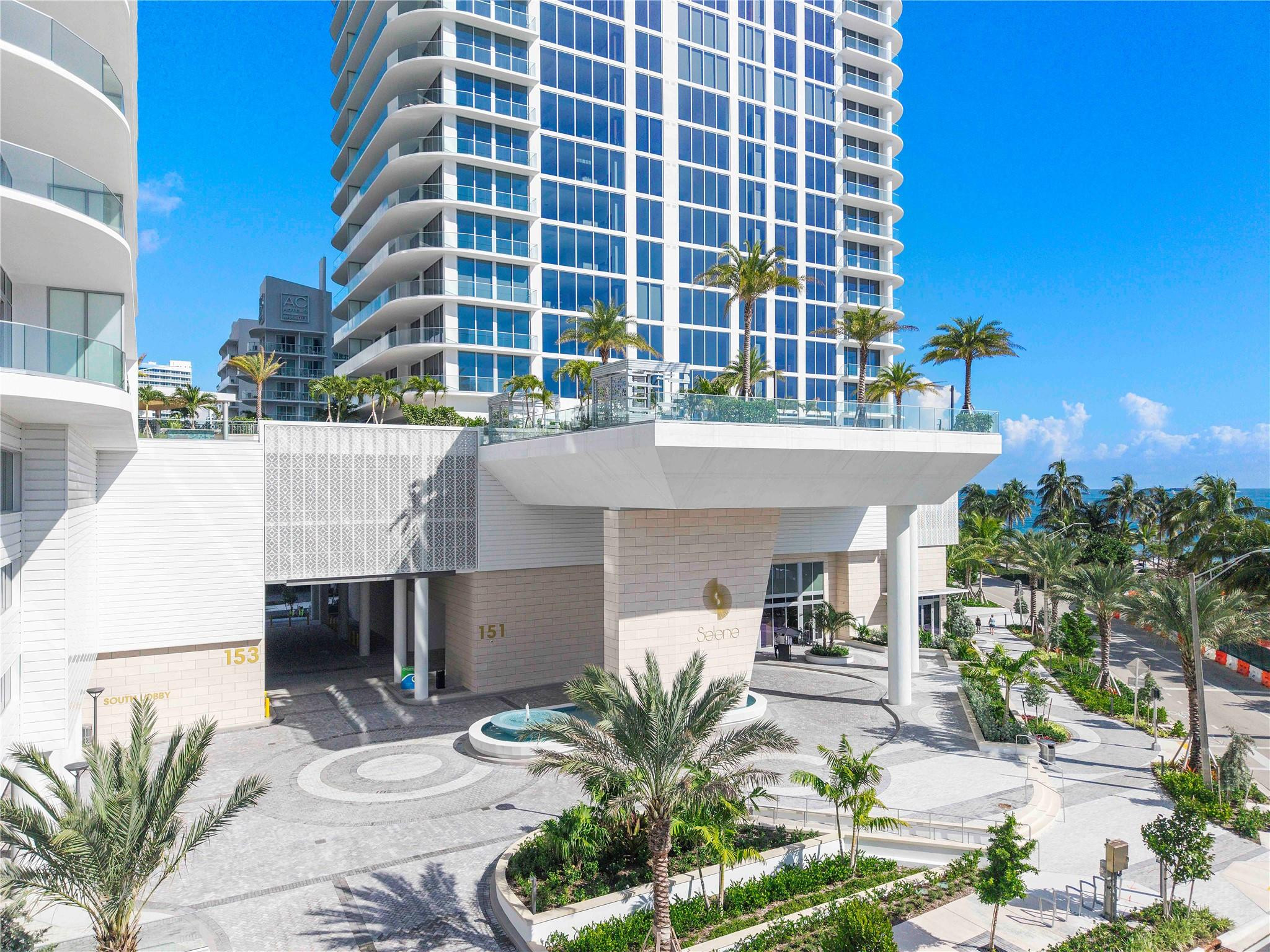 153 N Seabreeze Boulevard N 1803