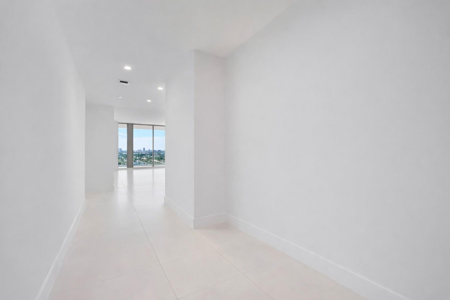 153 N Seabreeze Boulevard N 1803