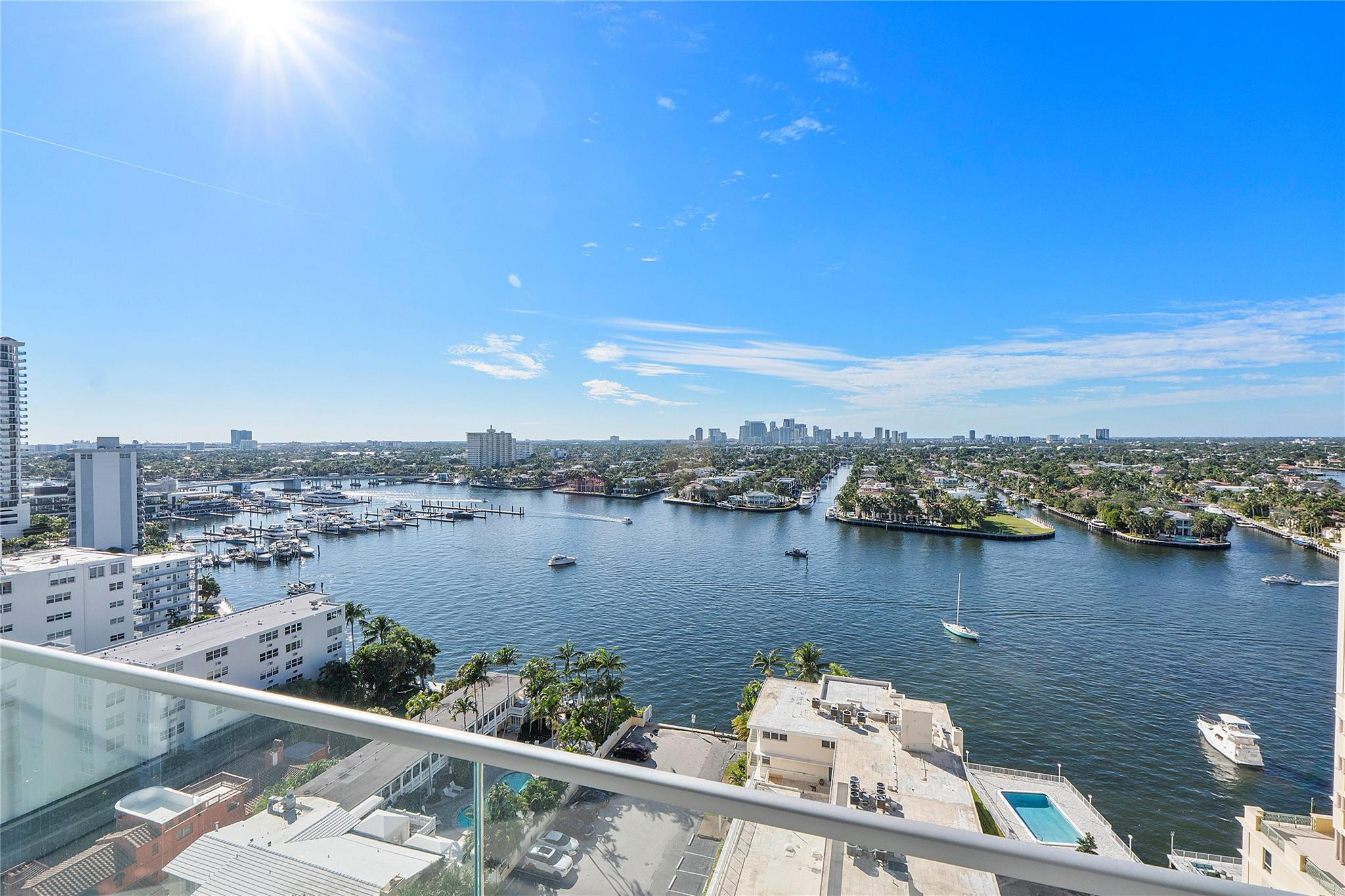 153 N Seabreeze Boulevard N 1803