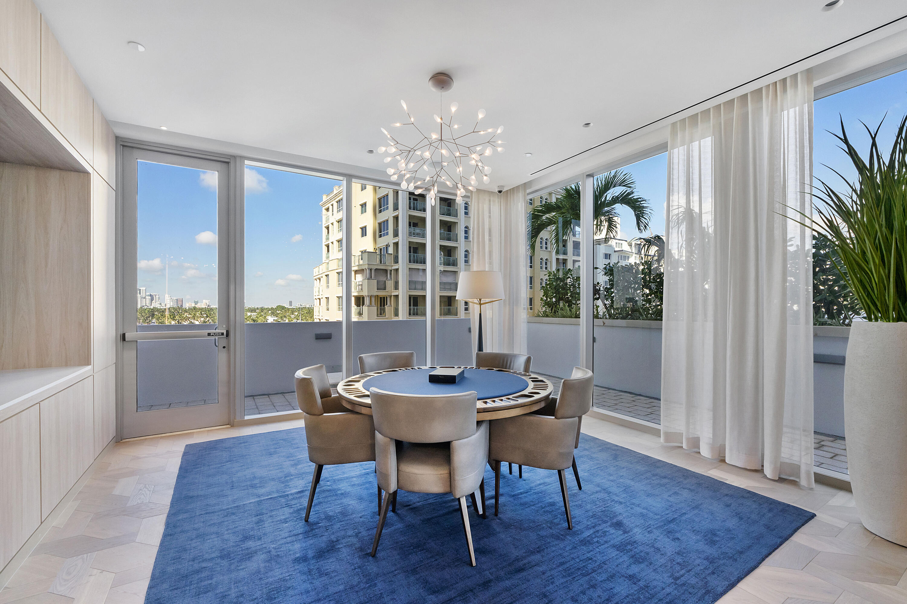 151 N Seabreeze Boulevard N Unit 504