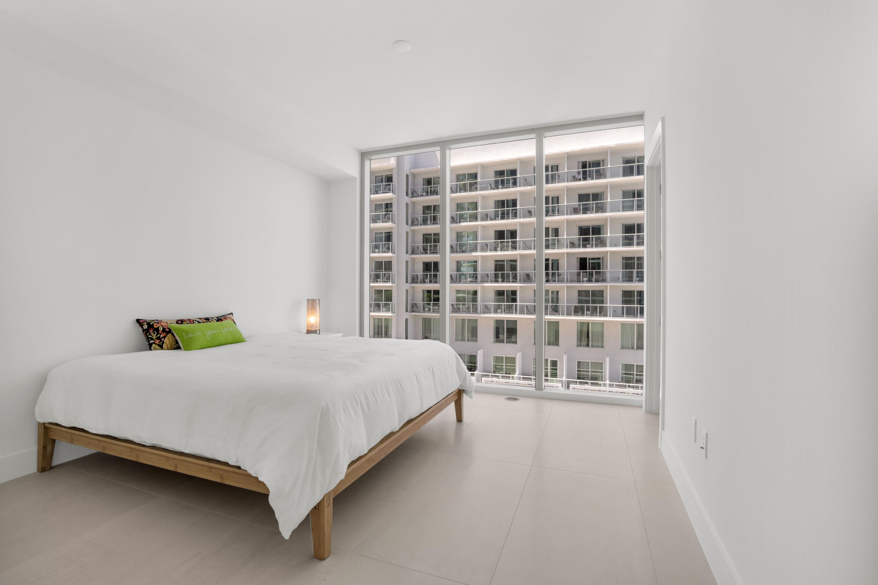 151 N Seabreeze Boulevard N Unit 504