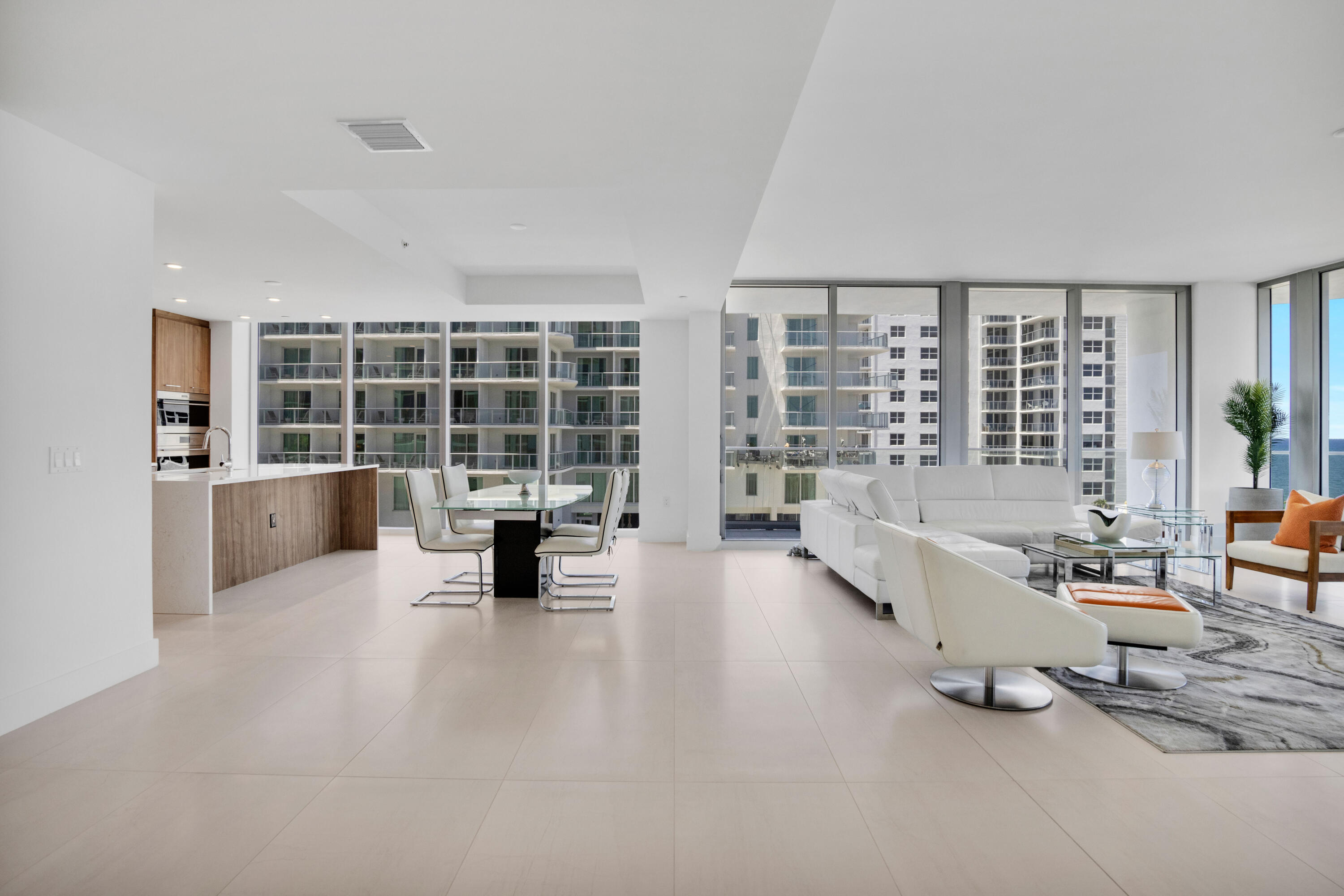 151 N Seabreeze Boulevard N Unit 504