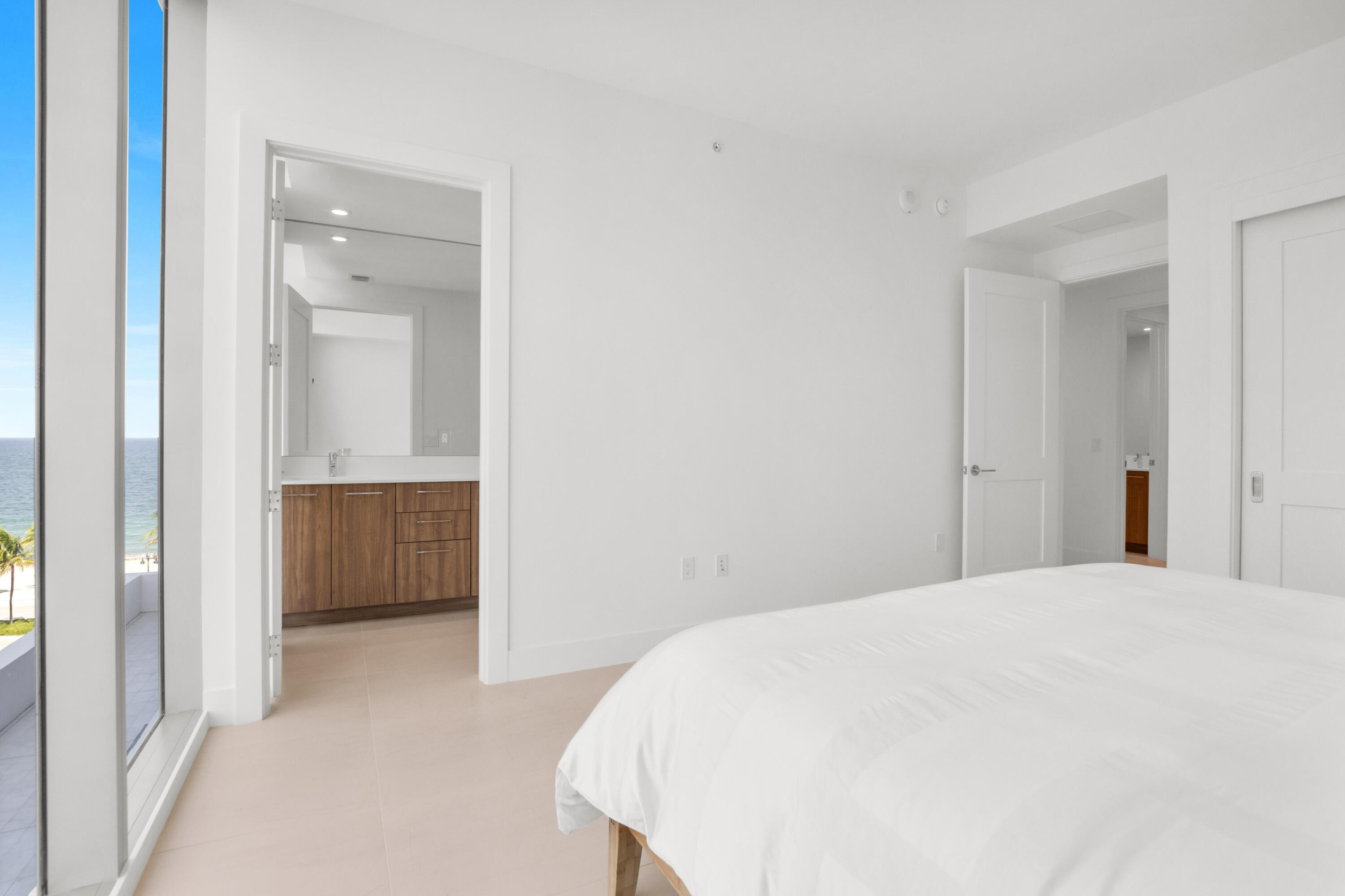 151 N Seabreeze Boulevard N Unit 504