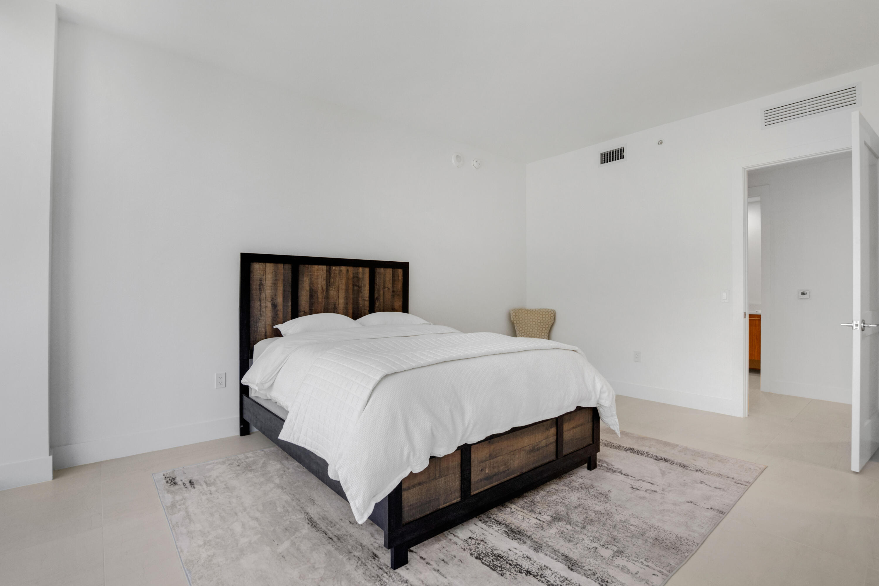 151 N Seabreeze Boulevard N Unit 504