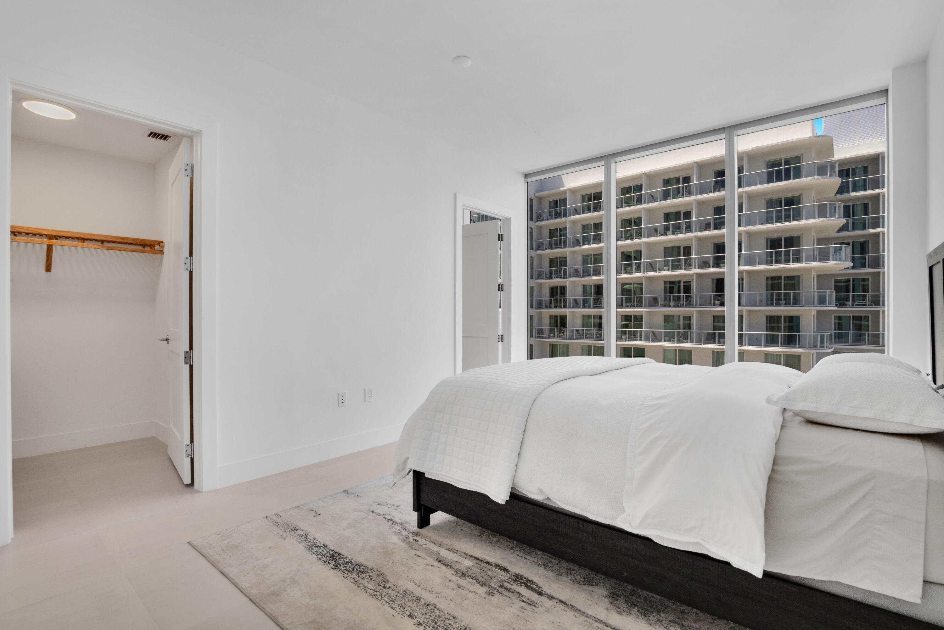 151 N Seabreeze Boulevard N Unit 504