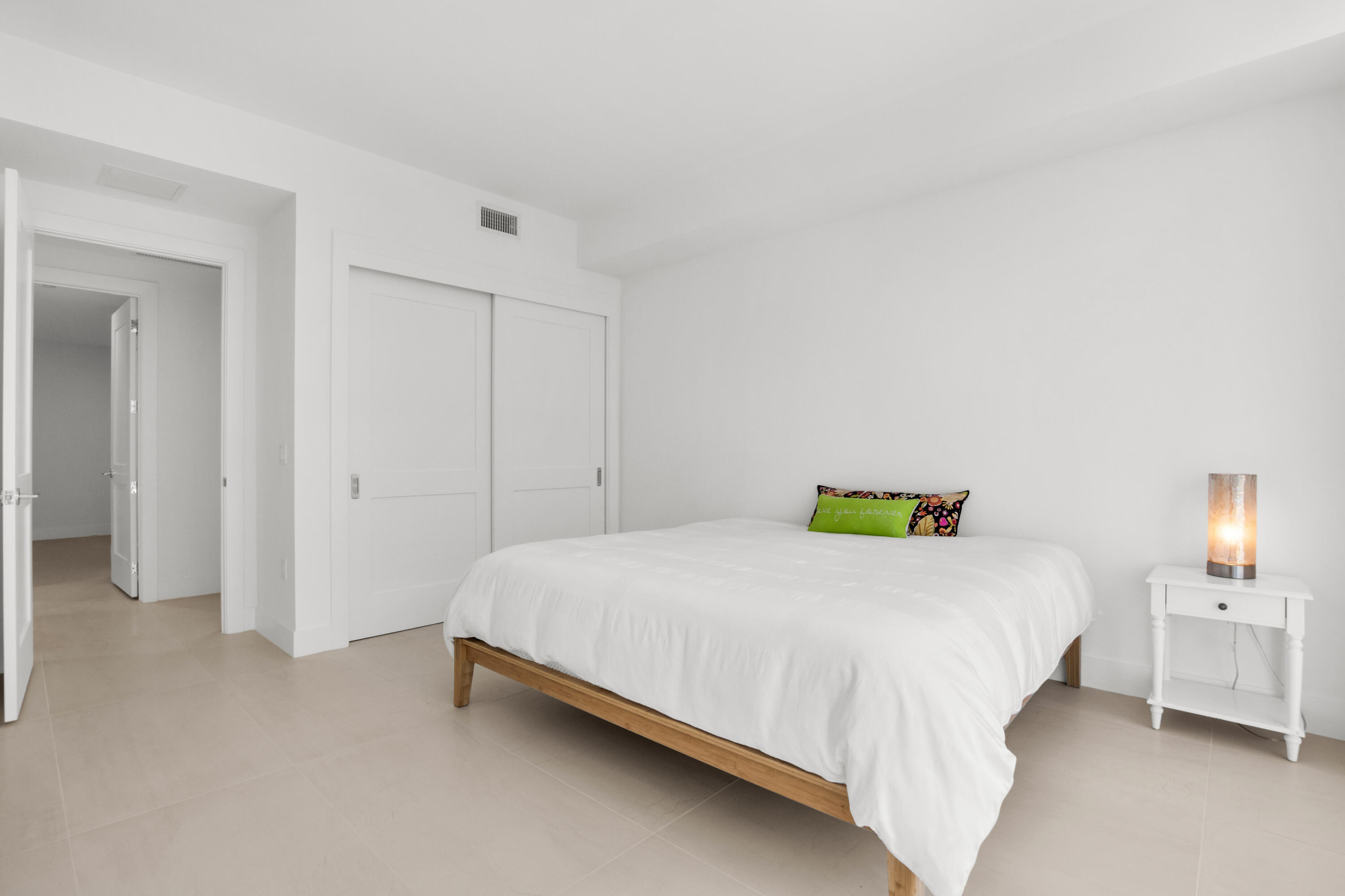 151 N Seabreeze Boulevard N Unit 504