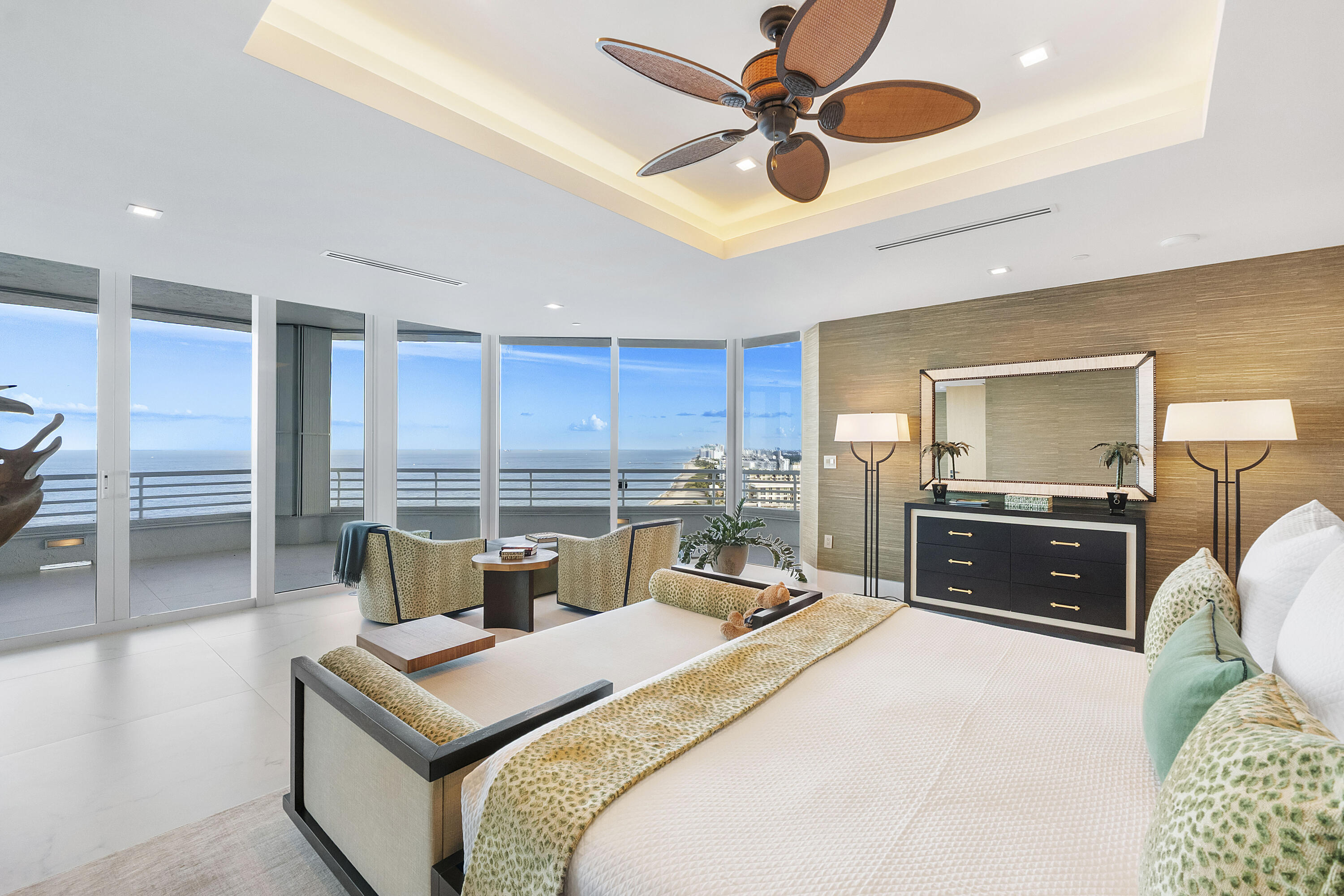 1700 S OCEAN Boulevard PHB, Lauderdale-By-The-Sea Unit: PHB
