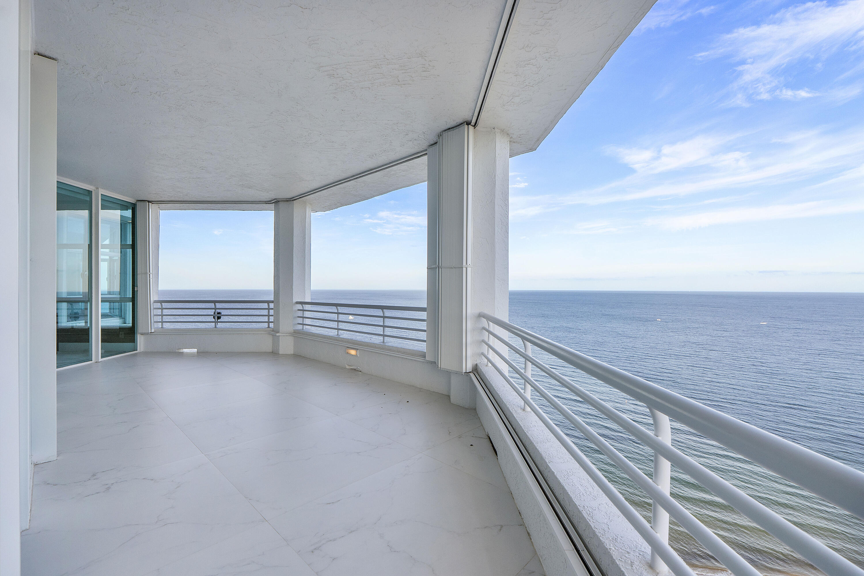 1700 S OCEAN Boulevard PHB, Lauderdale-By-The-Sea Unit: PHB
