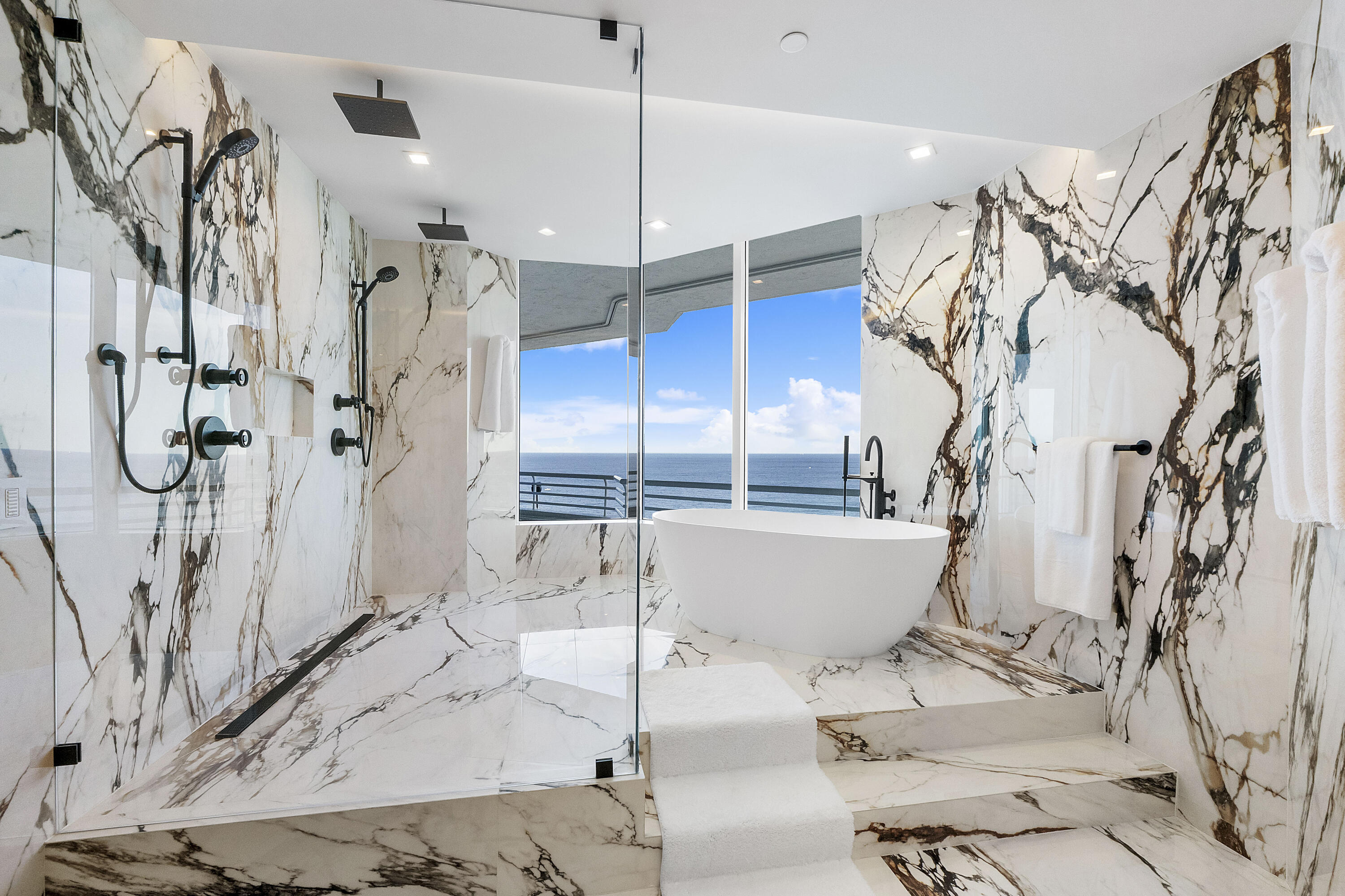 1700 S OCEAN Boulevard PHB, Lauderdale-By-The-Sea Unit: PHB
