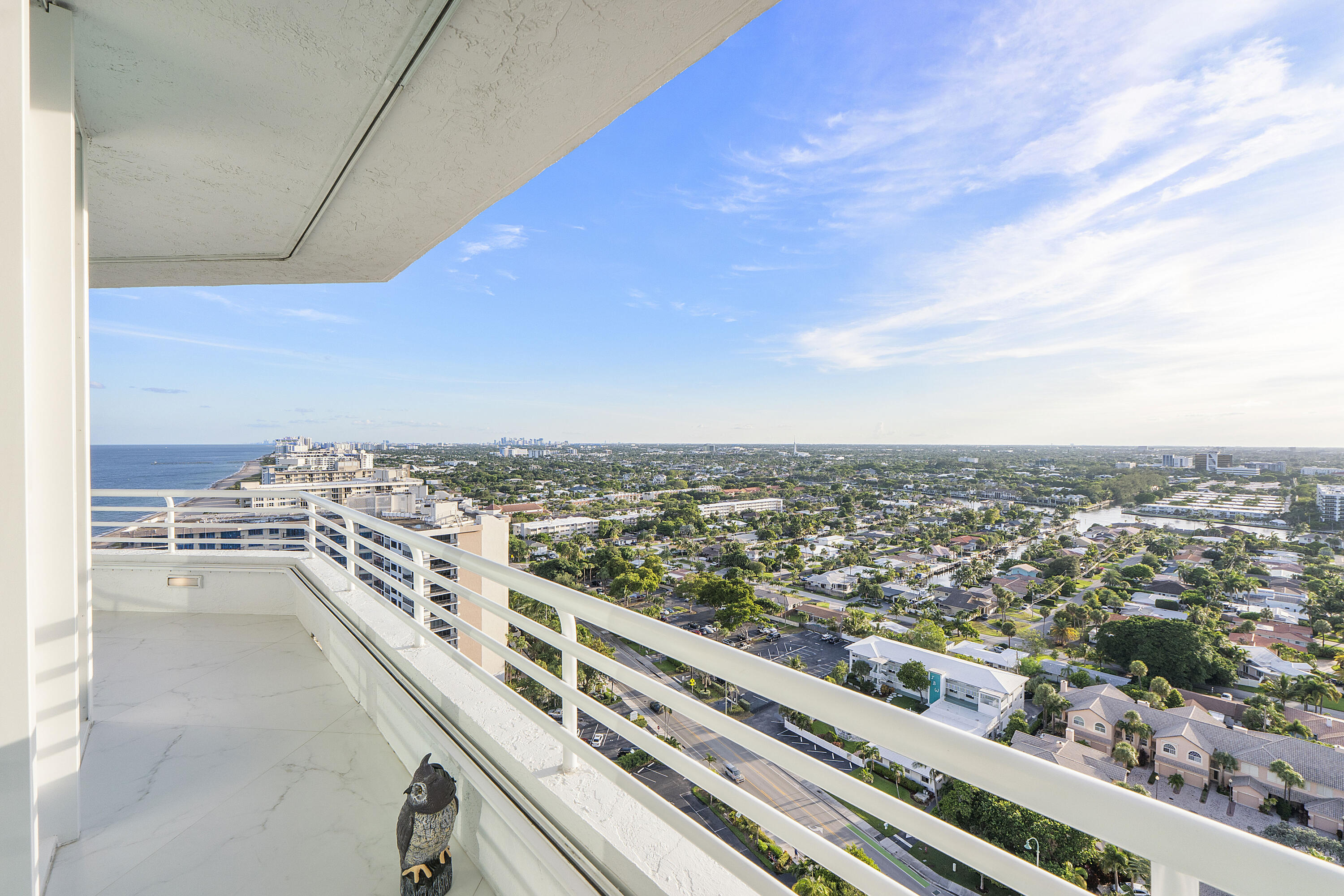 1700 S OCEAN Boulevard PHB, Lauderdale-By-The-Sea Unit: PHB