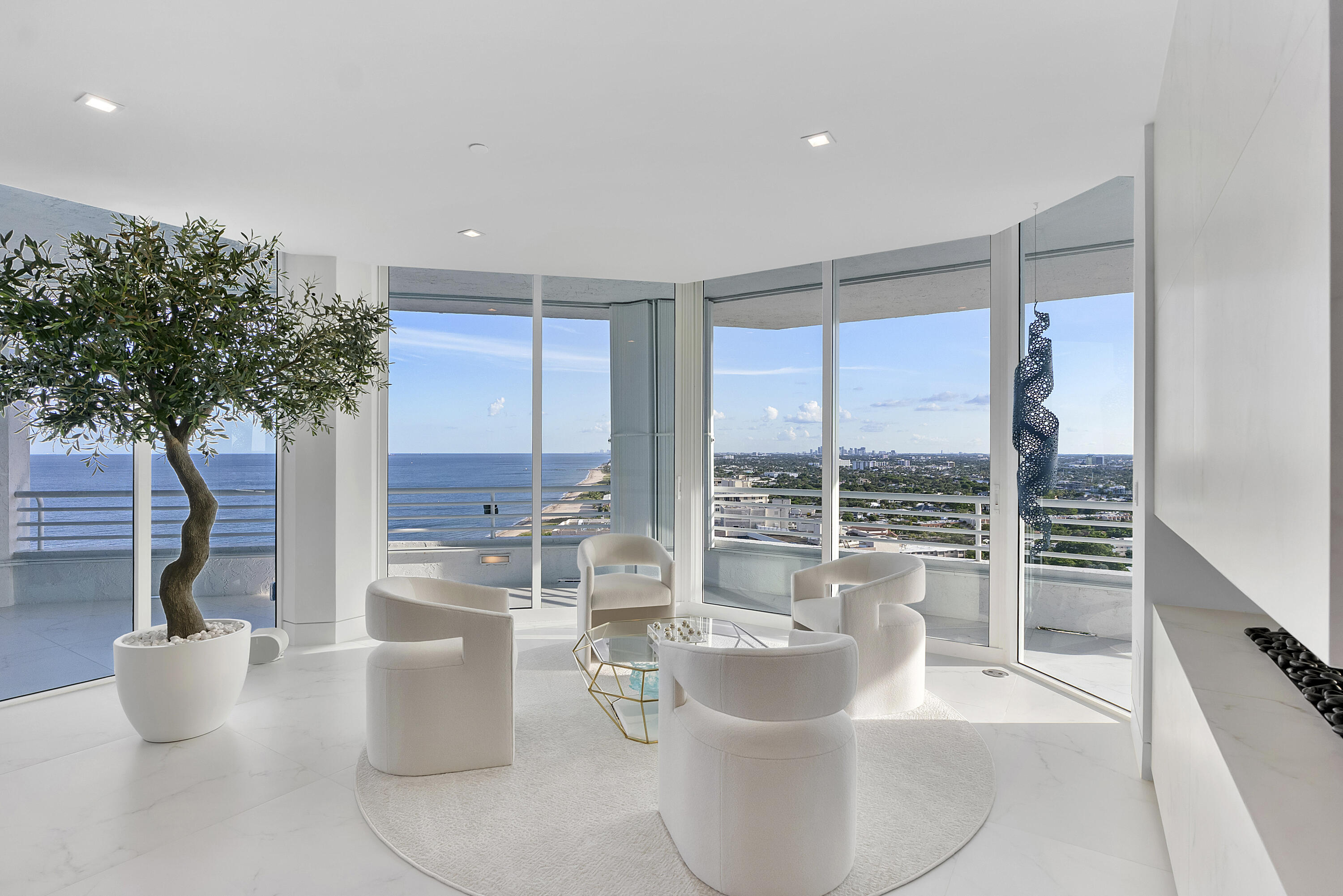 1700 S OCEAN Boulevard PHB, Lauderdale-By-The-Sea Unit: PHB