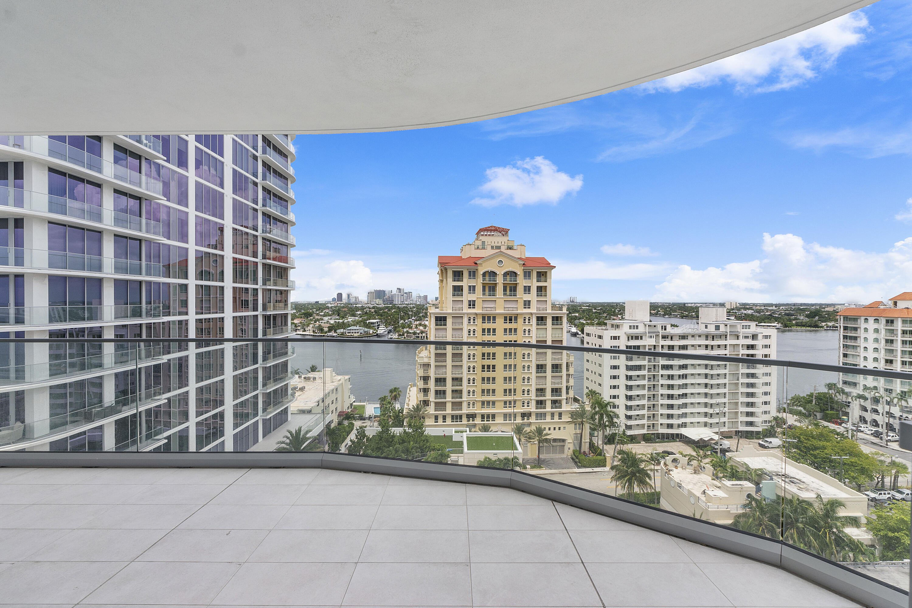 151 N Seabreeze Boulevard 1003