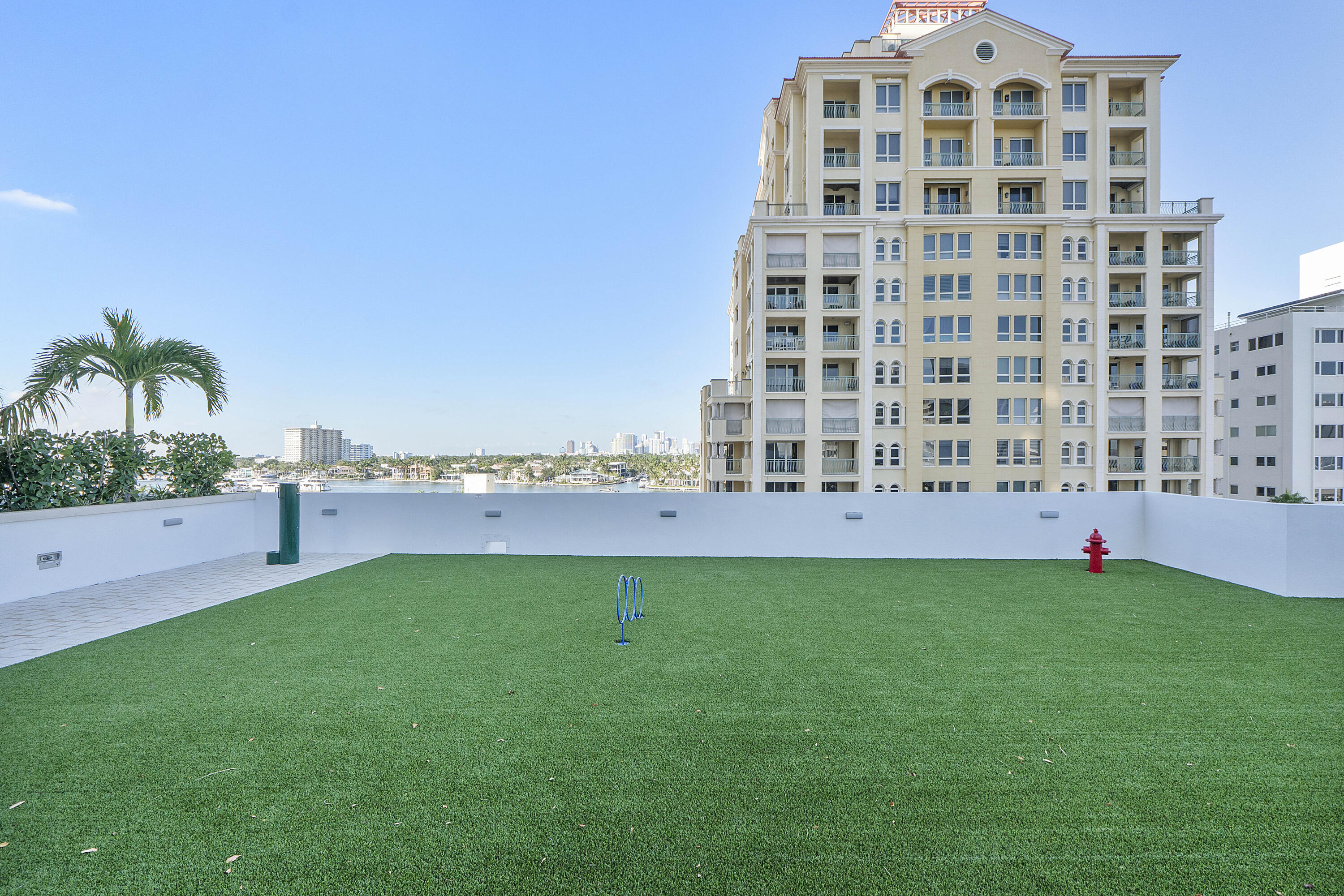 151 N Seabreeze Boulevard 1003